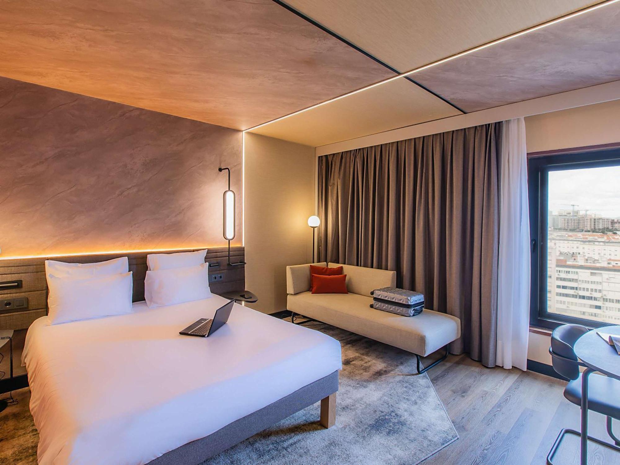 Novotel 4*