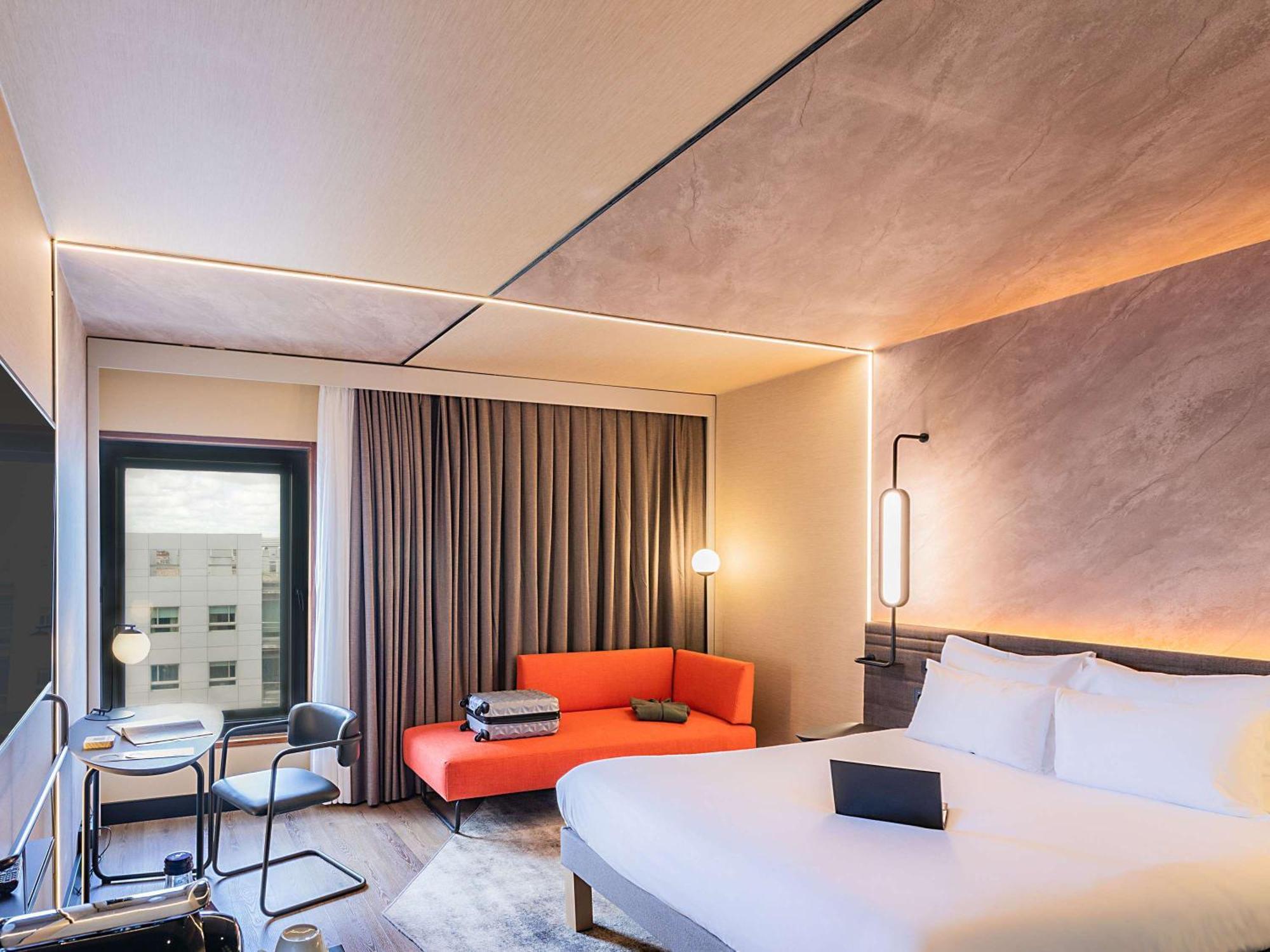 Novotel