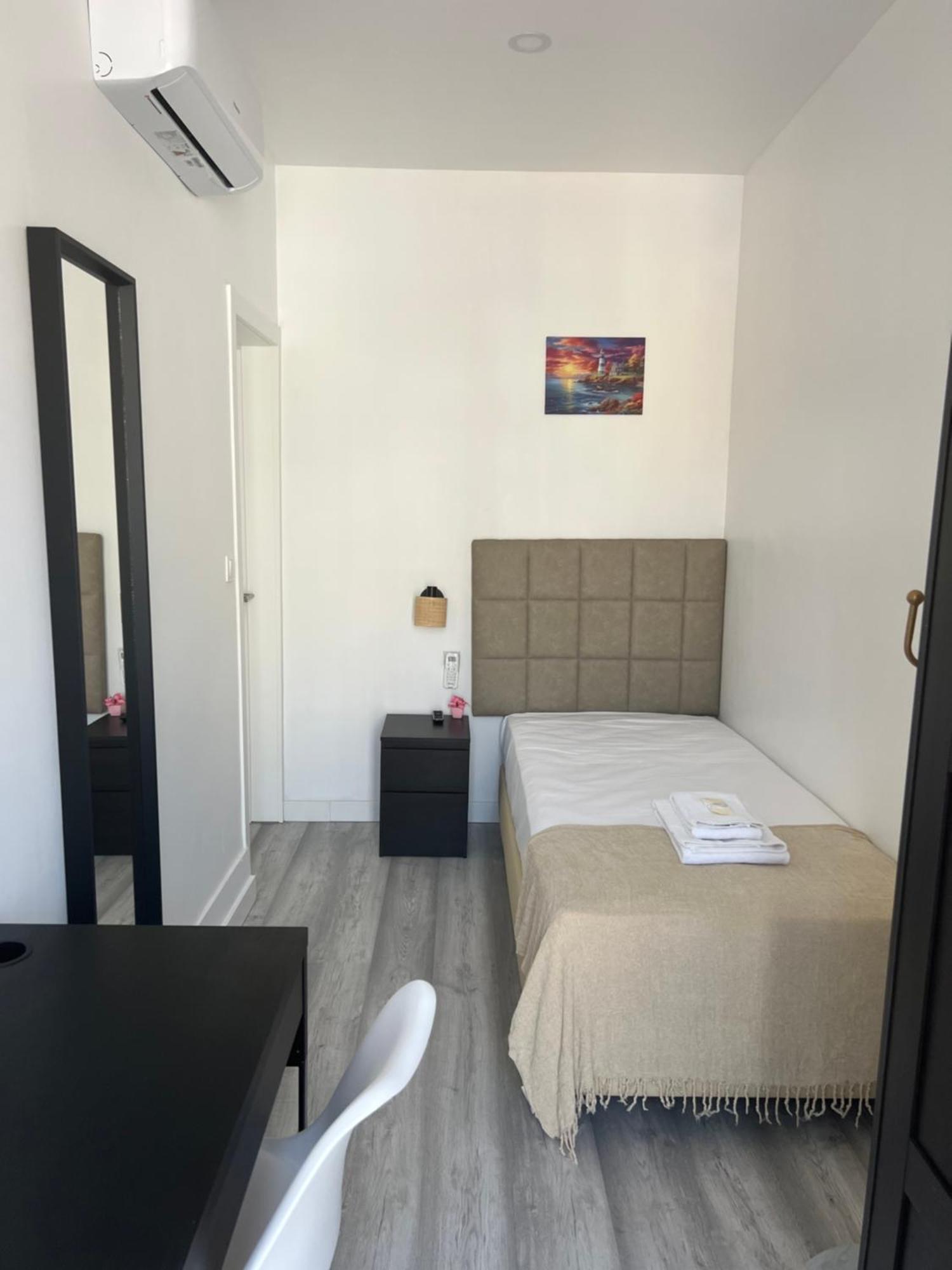 Sao Lazaro Bhuiyan Family Host Guest house *