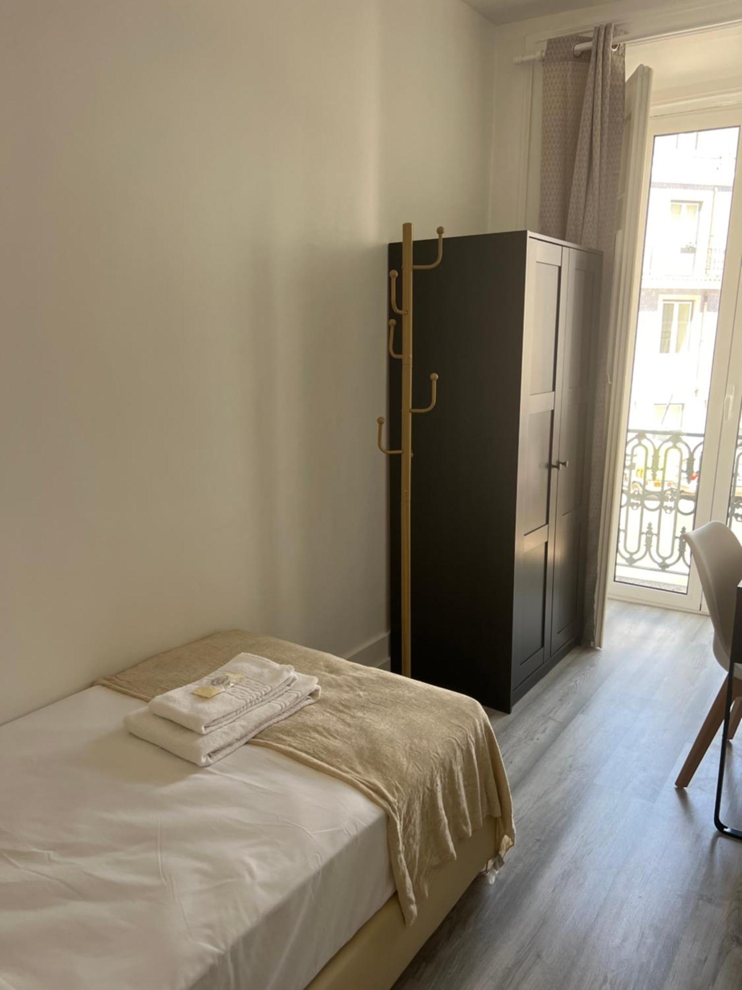 Sao Lazaro Bhuiyan Family Host * Lisbon