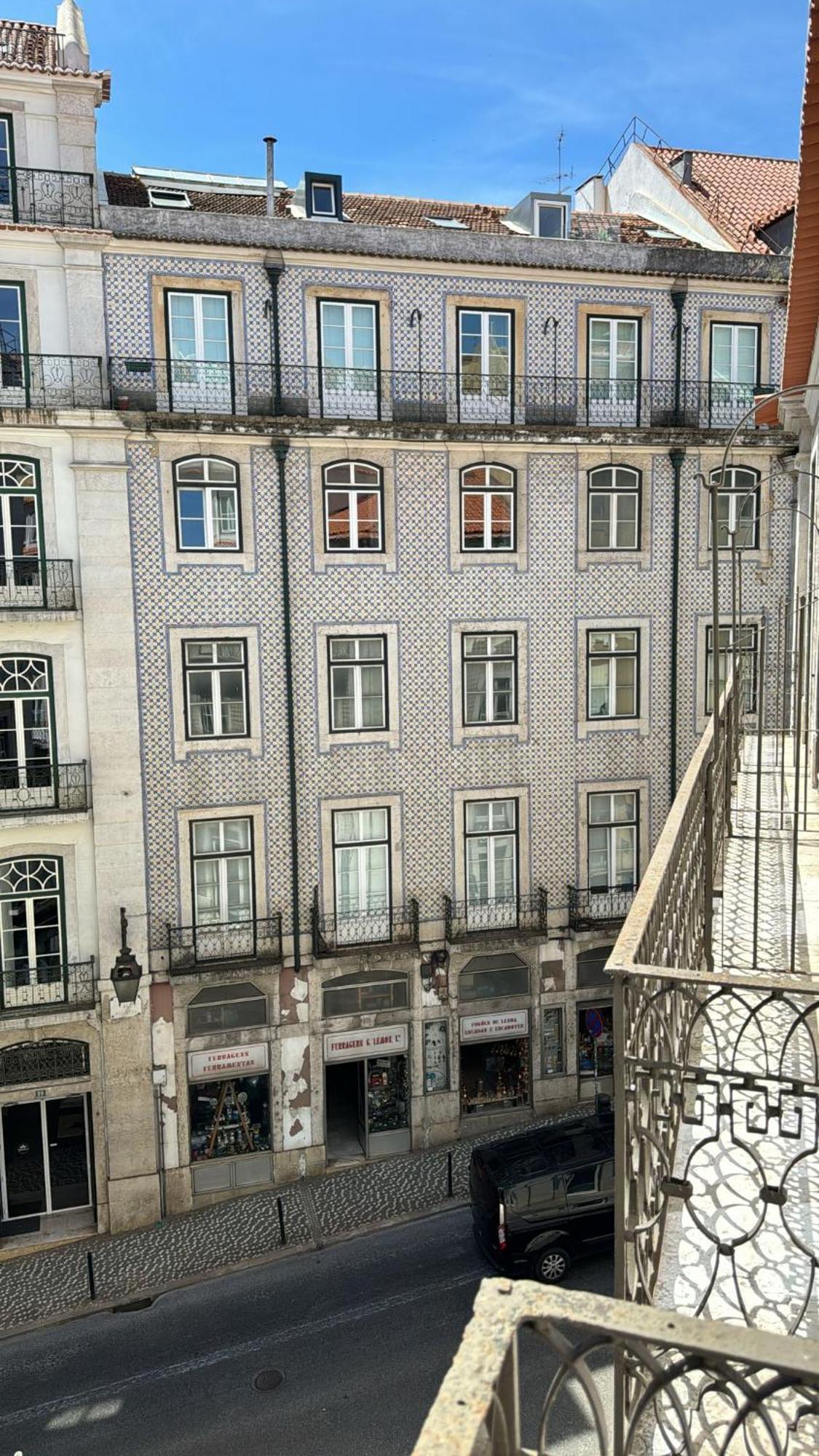 Comfortable In Downtown For 4 People Apartamento *