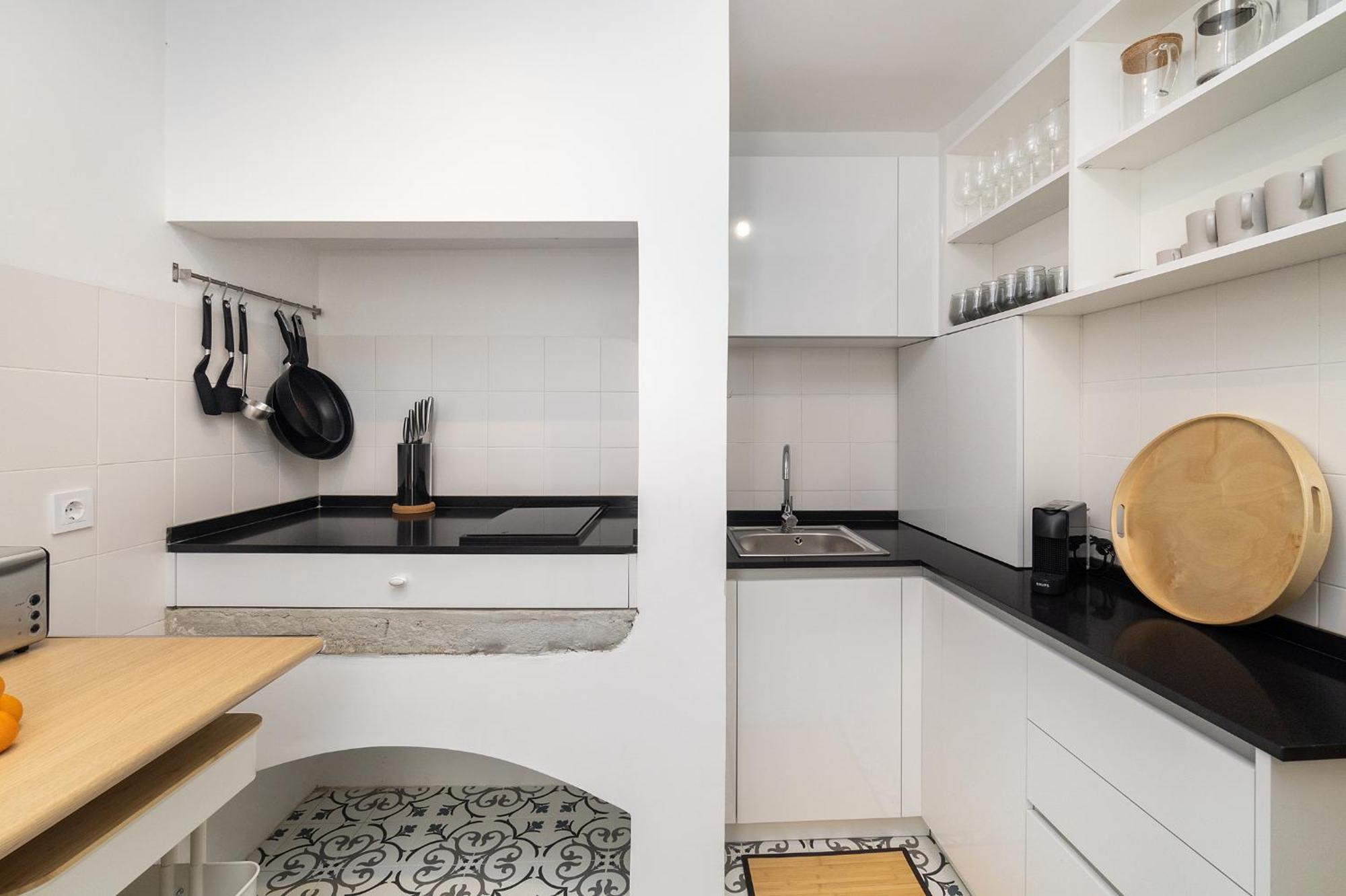 Whome Lisbon's Heartbeat Your Premier Address For Explorers Holiday home Lisbon
