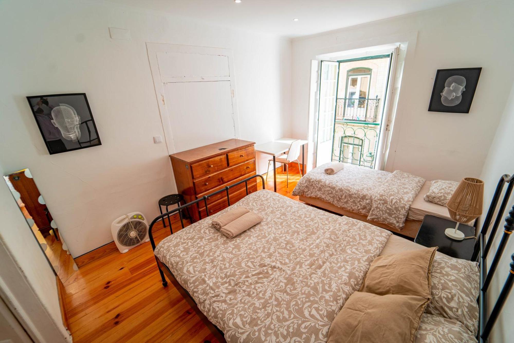 Homestay Lisbon Stays