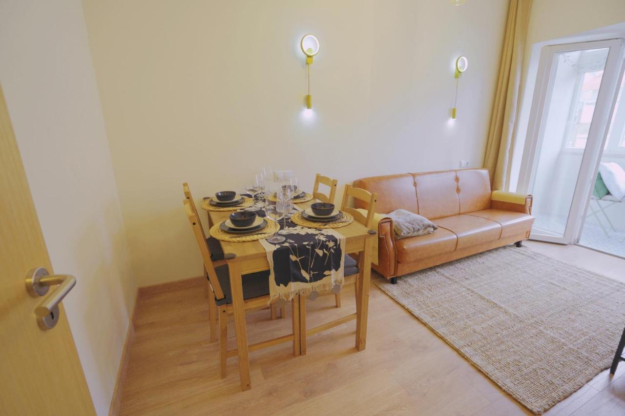 Apartment Charming 94d, Next To Metro *