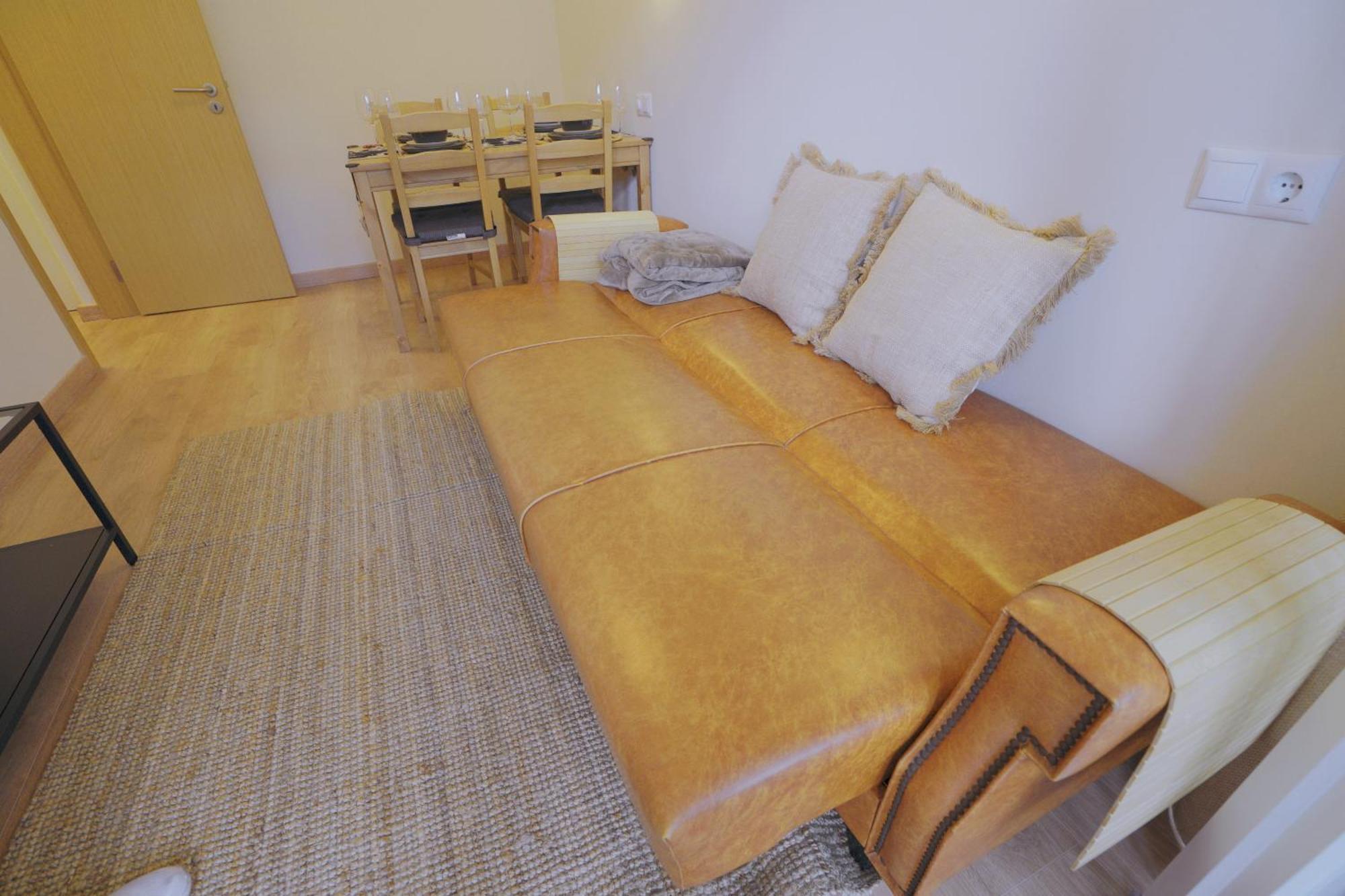 Charming 94d, Next To Metro Apartment Lisbon