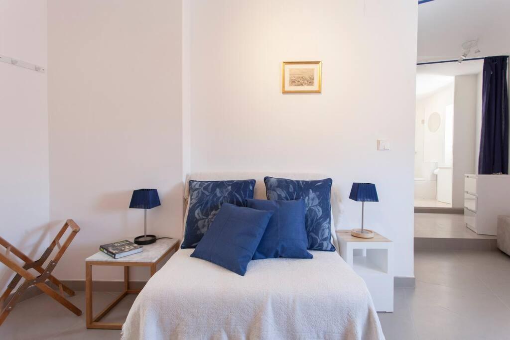 Sao Vicente V- Historic Flat In The Old Apartment *