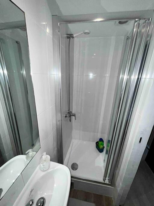 Mouraria 3 - Historic Duplex Apartamento *