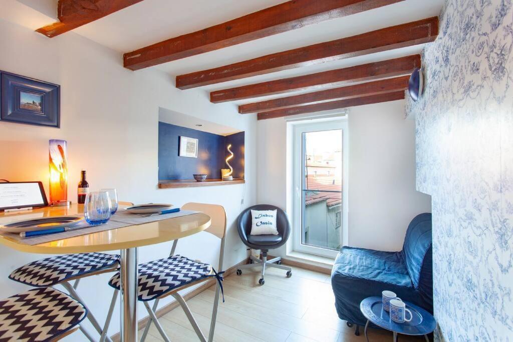 Mouraria 3 - Historic Duplex * Lisboa
