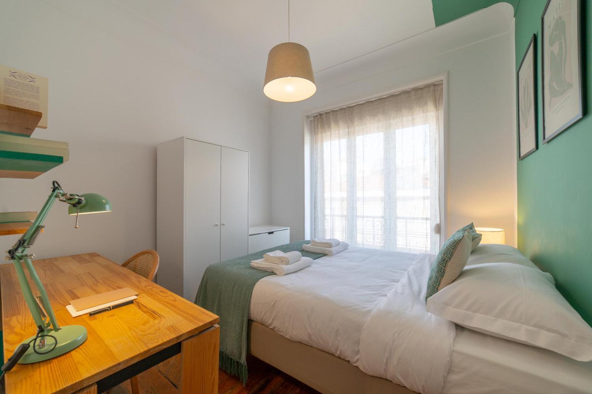 Desterro 4 - Historical Four-bedroom Apartment