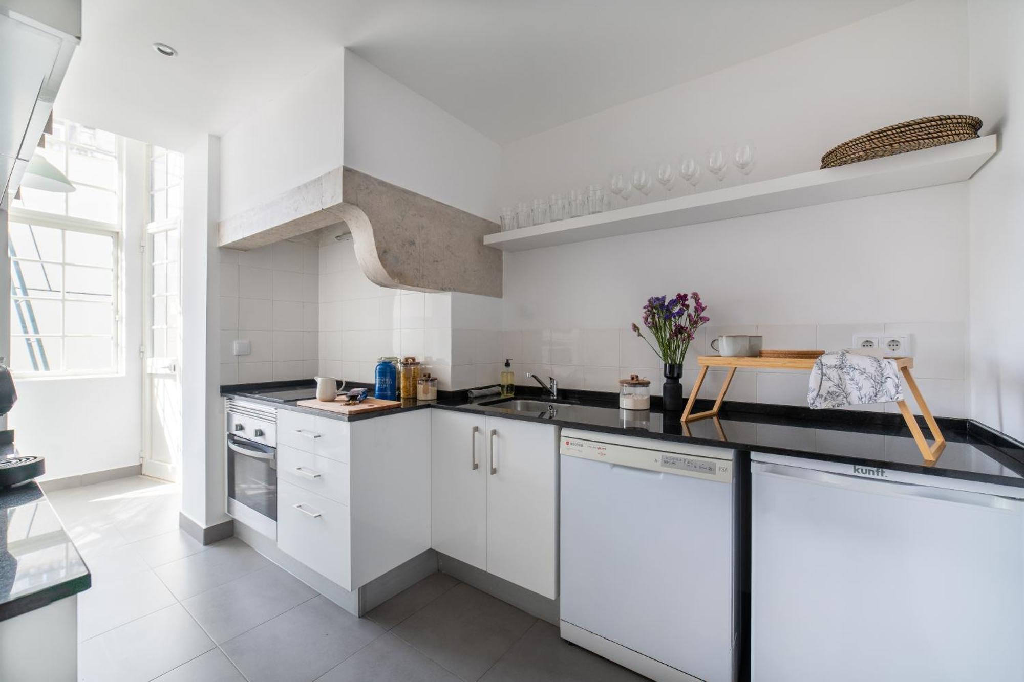 Desterro 4 - Historical Four-bedroom * Lisbon