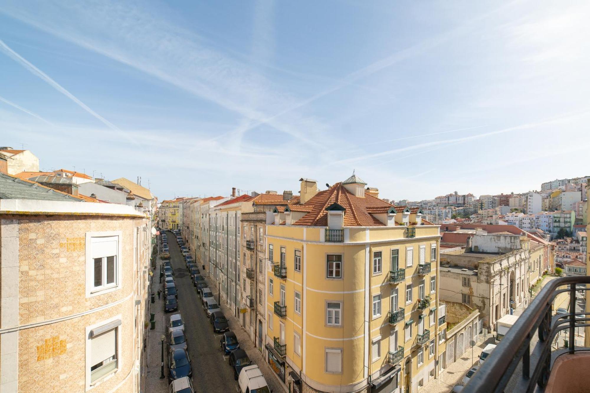 Desterro 4 - Historical Four-bedroom Apartment