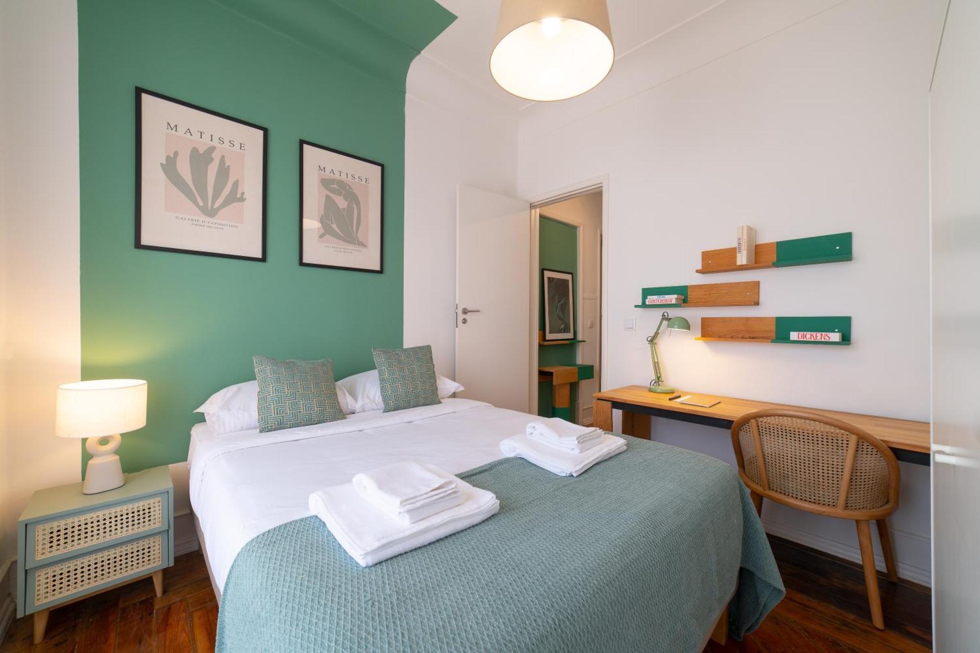 Apartment Desterro 4 - Historical Four-bedroom *