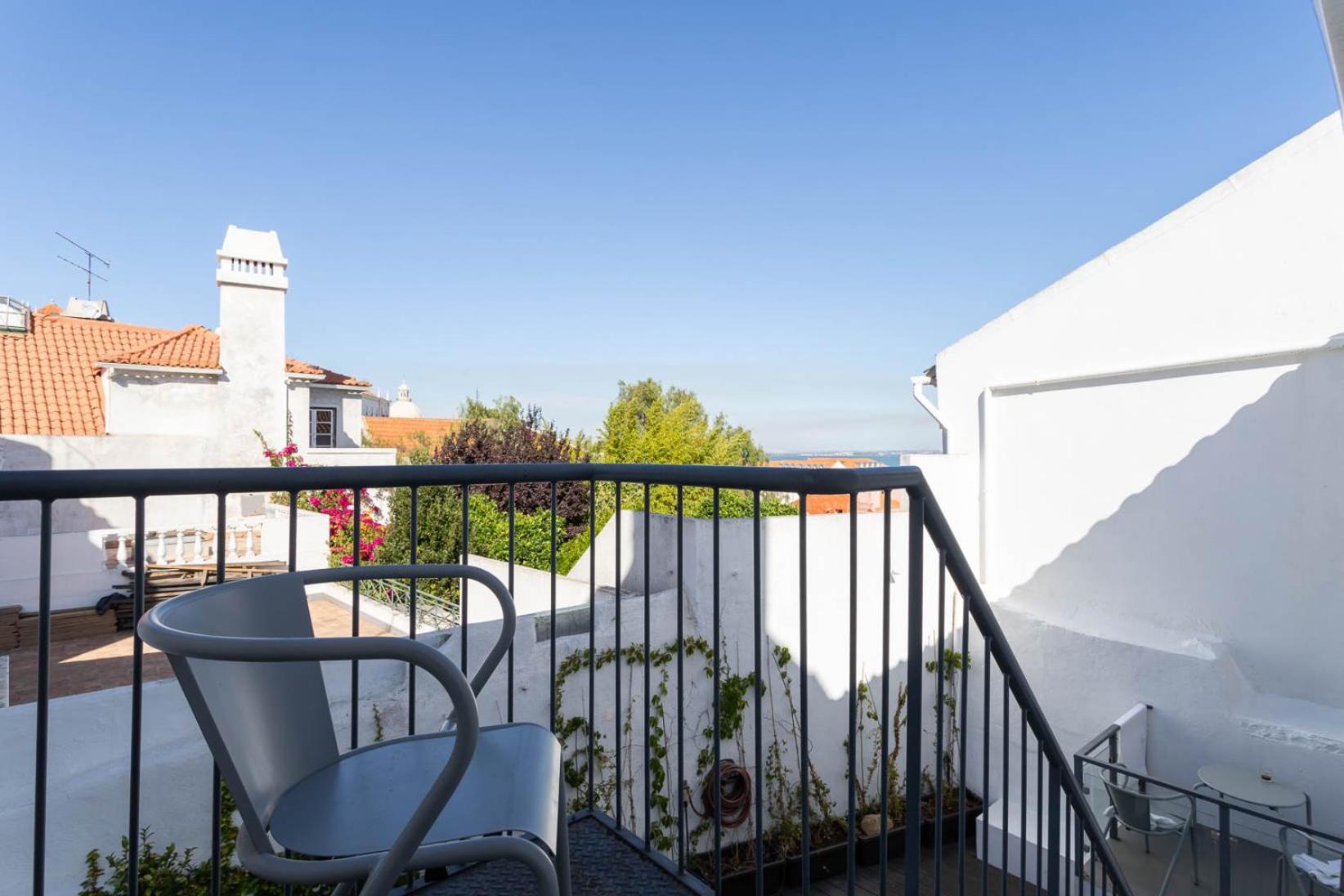 Santa Marinha Apartment *