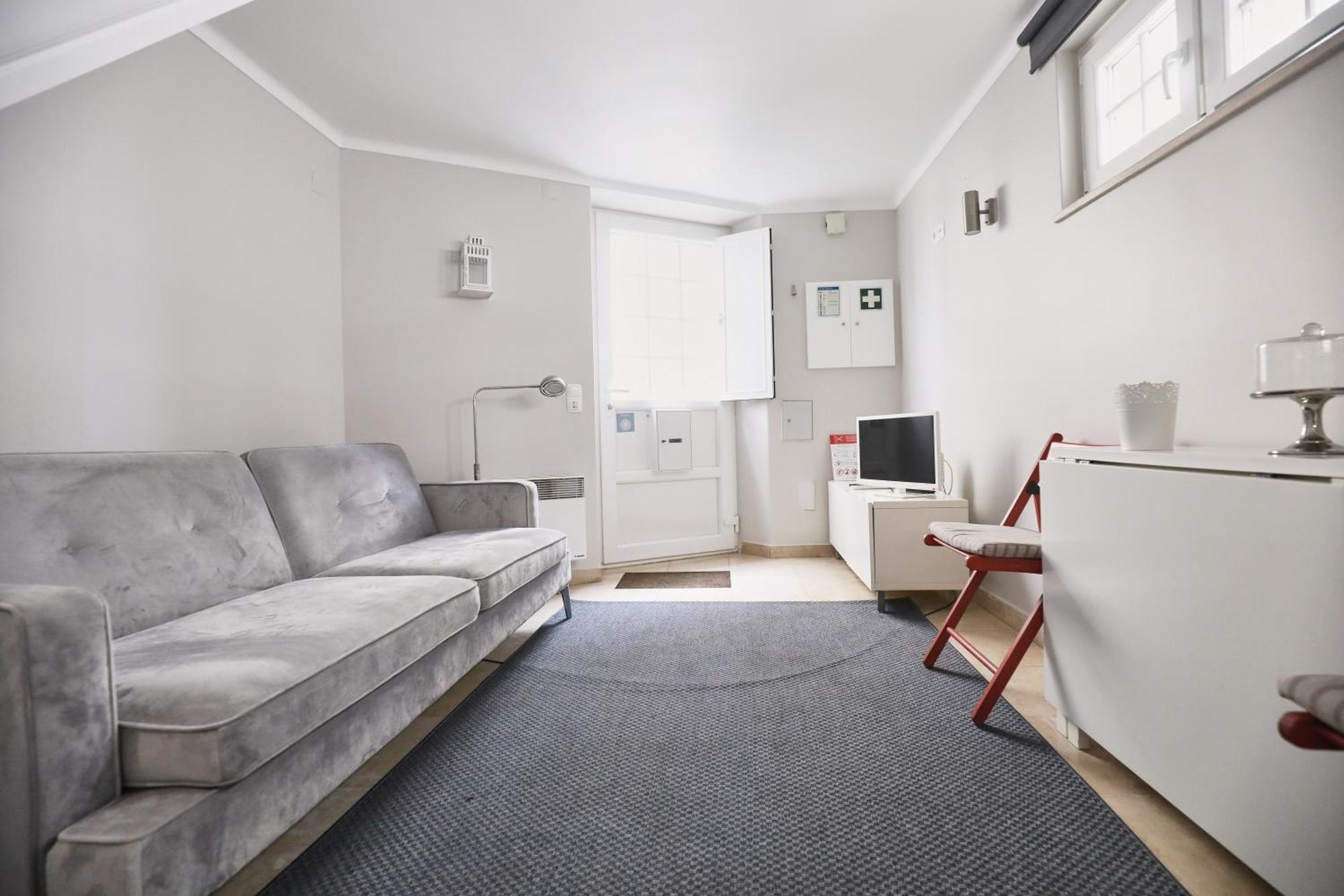 Apartment Bica Little House By Spoton Lisbon