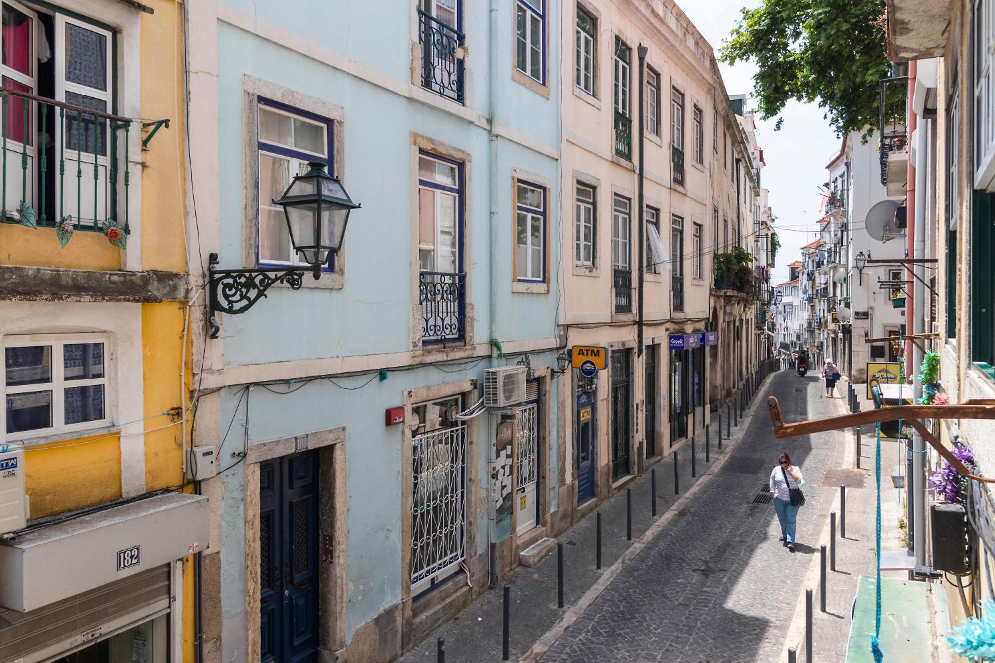 Alfama Patio * Lisbon