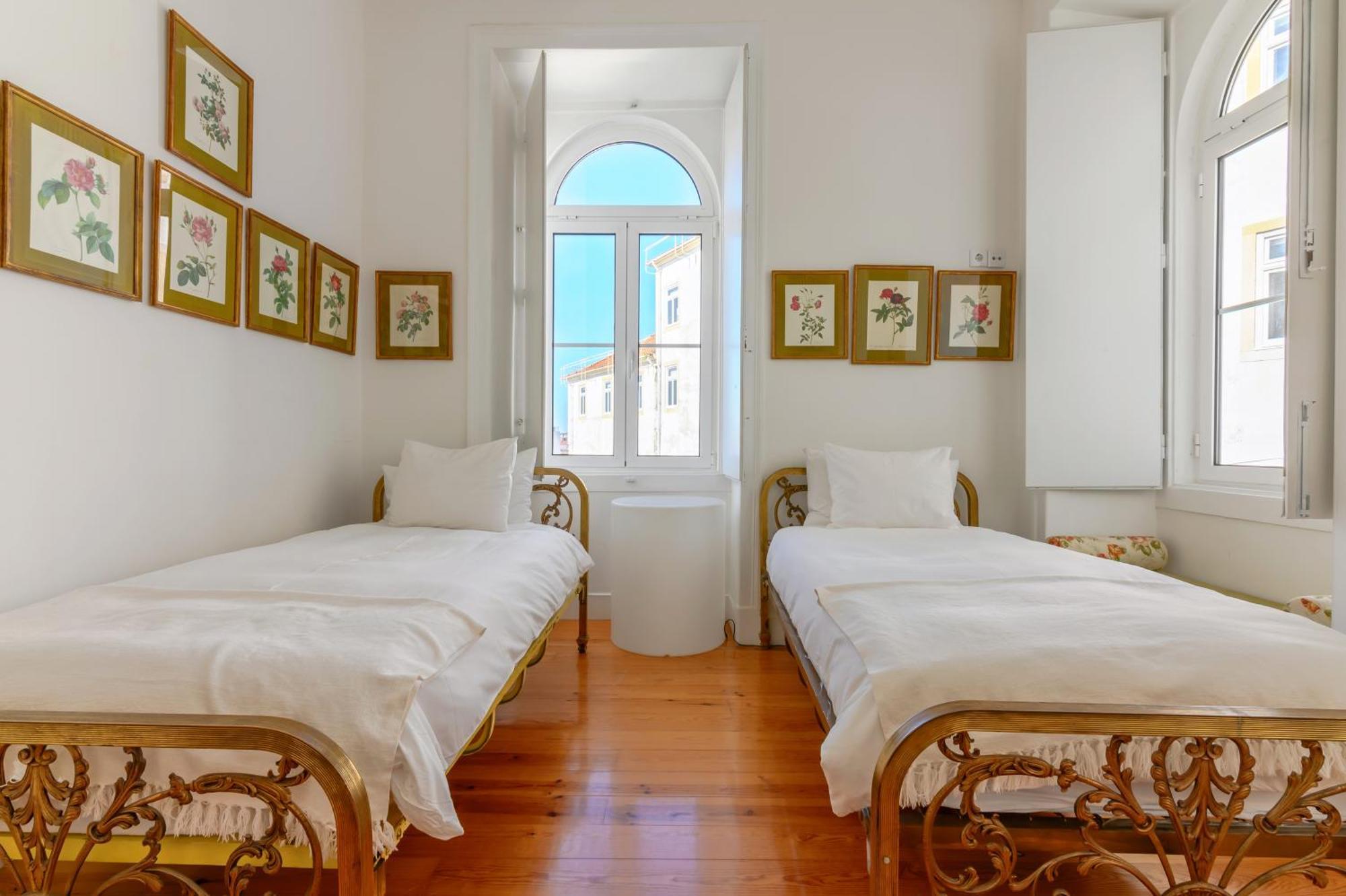 Portas Do Castelo Apartment *