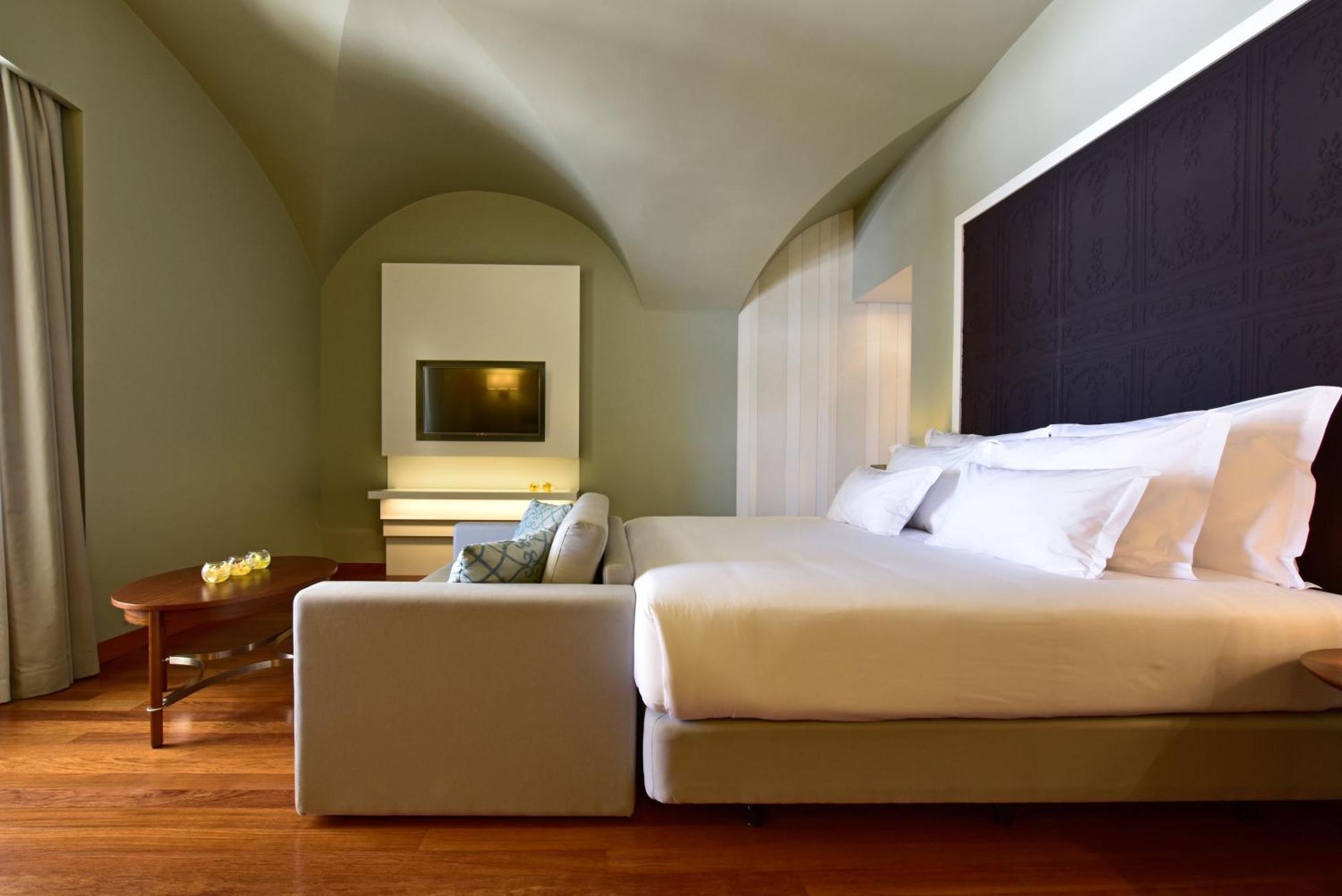 De - Small Luxury Of The World 5* Lisbon