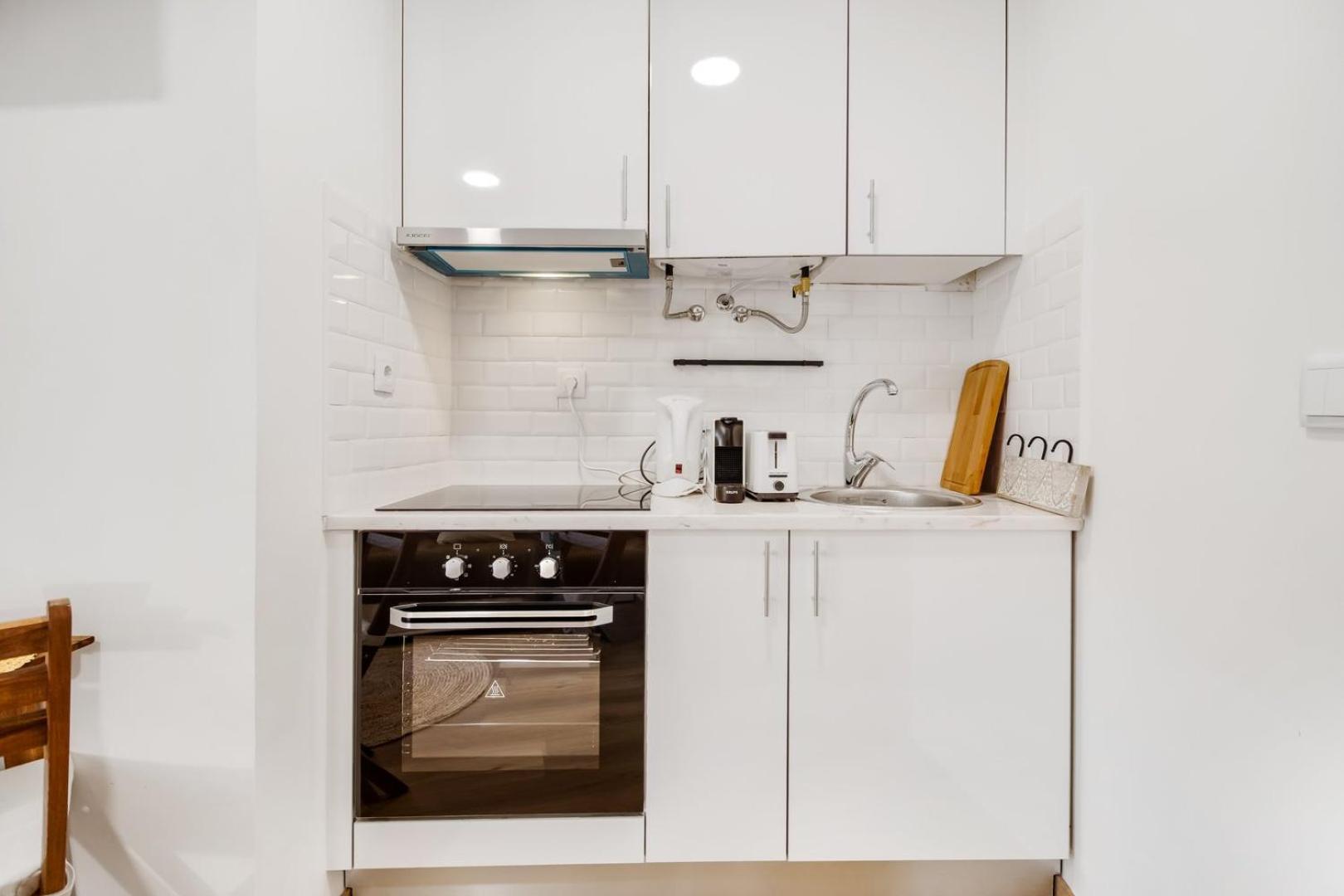 Modern Cocoon In Santos W Ac | By Airnest Apartment *