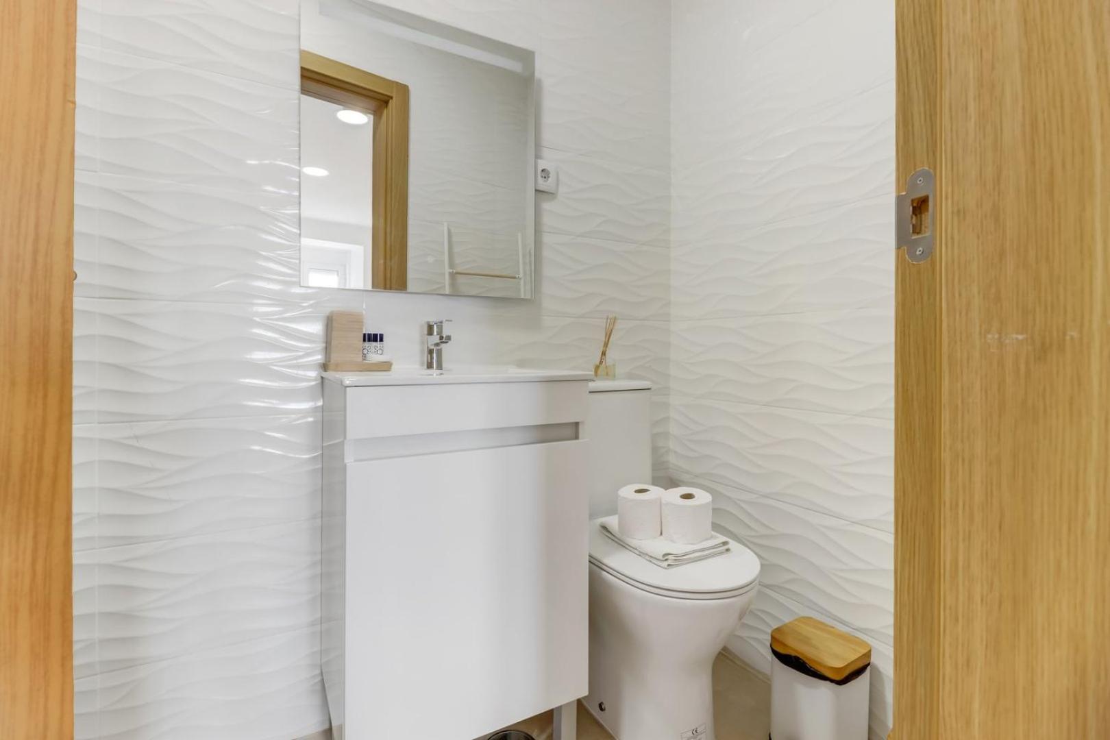 1br Cosy Heart Of Santos W Ac | By Airnest Lisbon