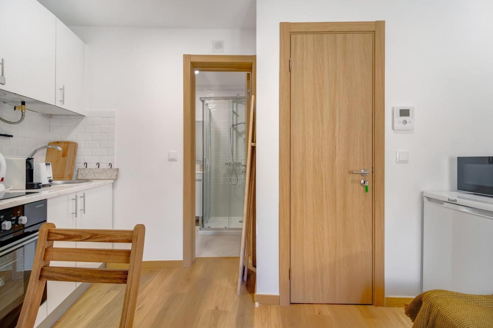 Modern Cocoon In Santos W Ac | By Airnest * Lisbon