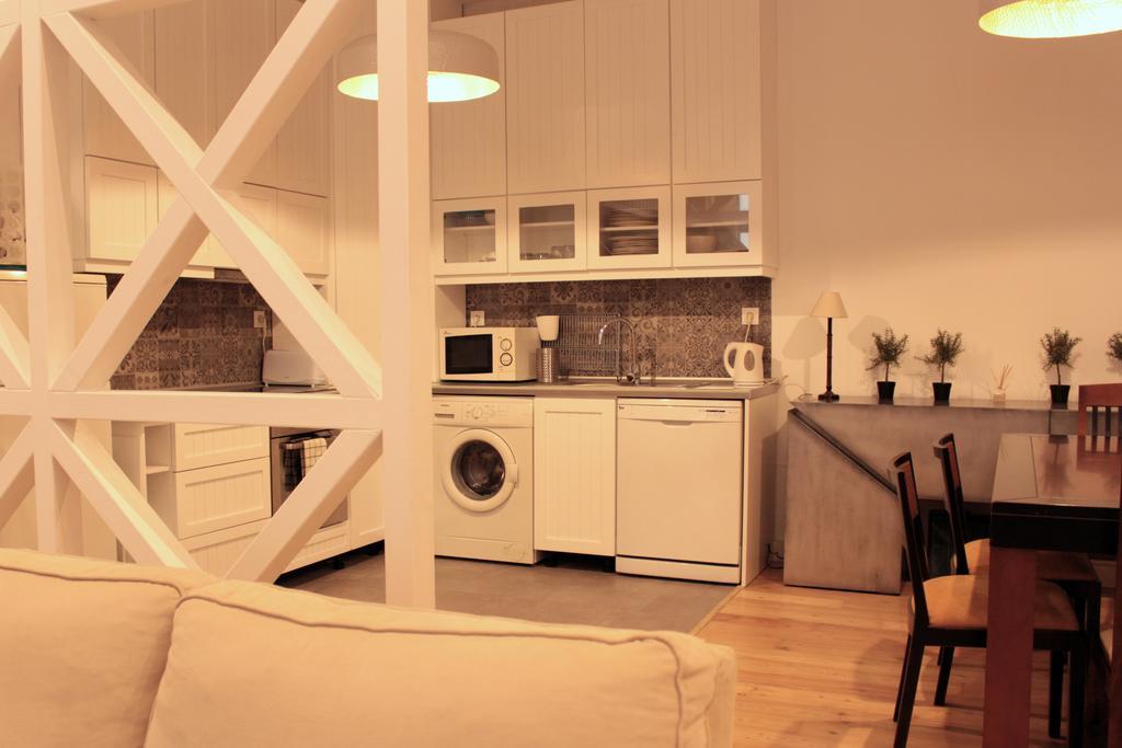 Fanqueiros Apartment