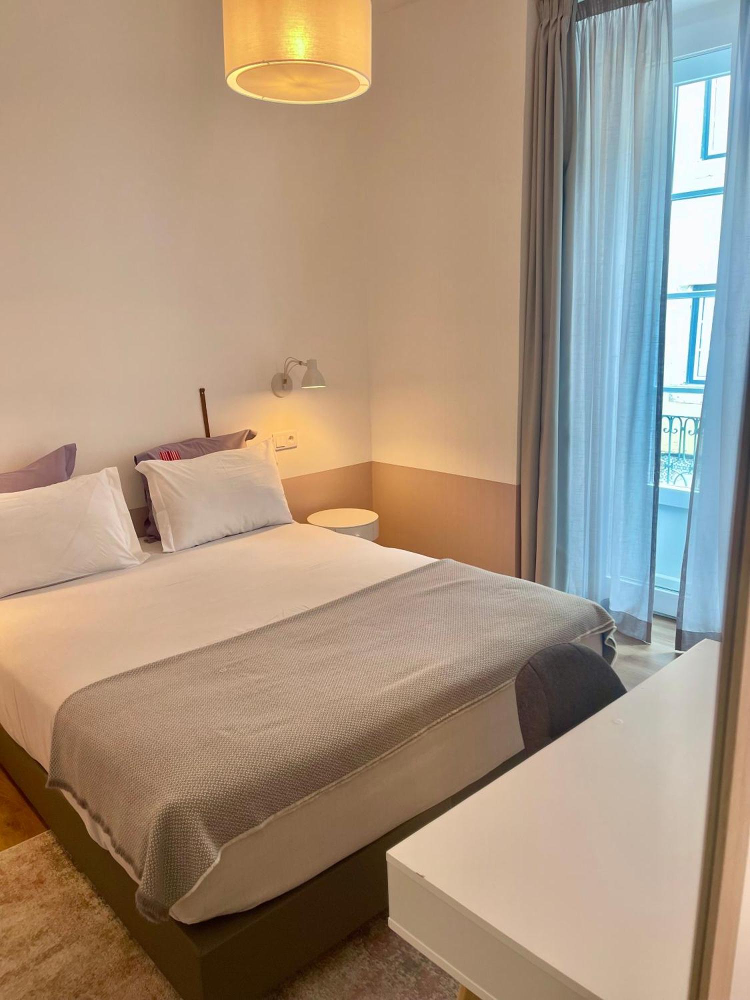 Colours Bairro Alto Apartment Lisbon