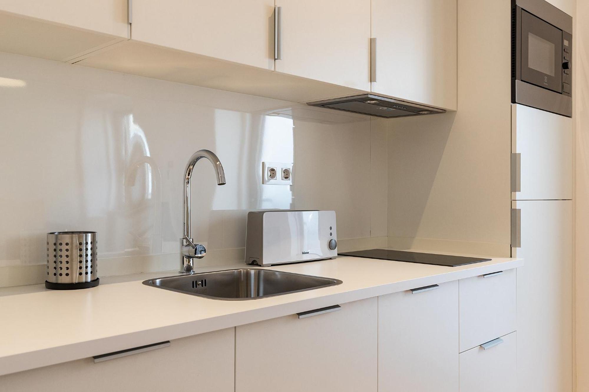 Apartment Design And Bright Near Pasteis De Belem