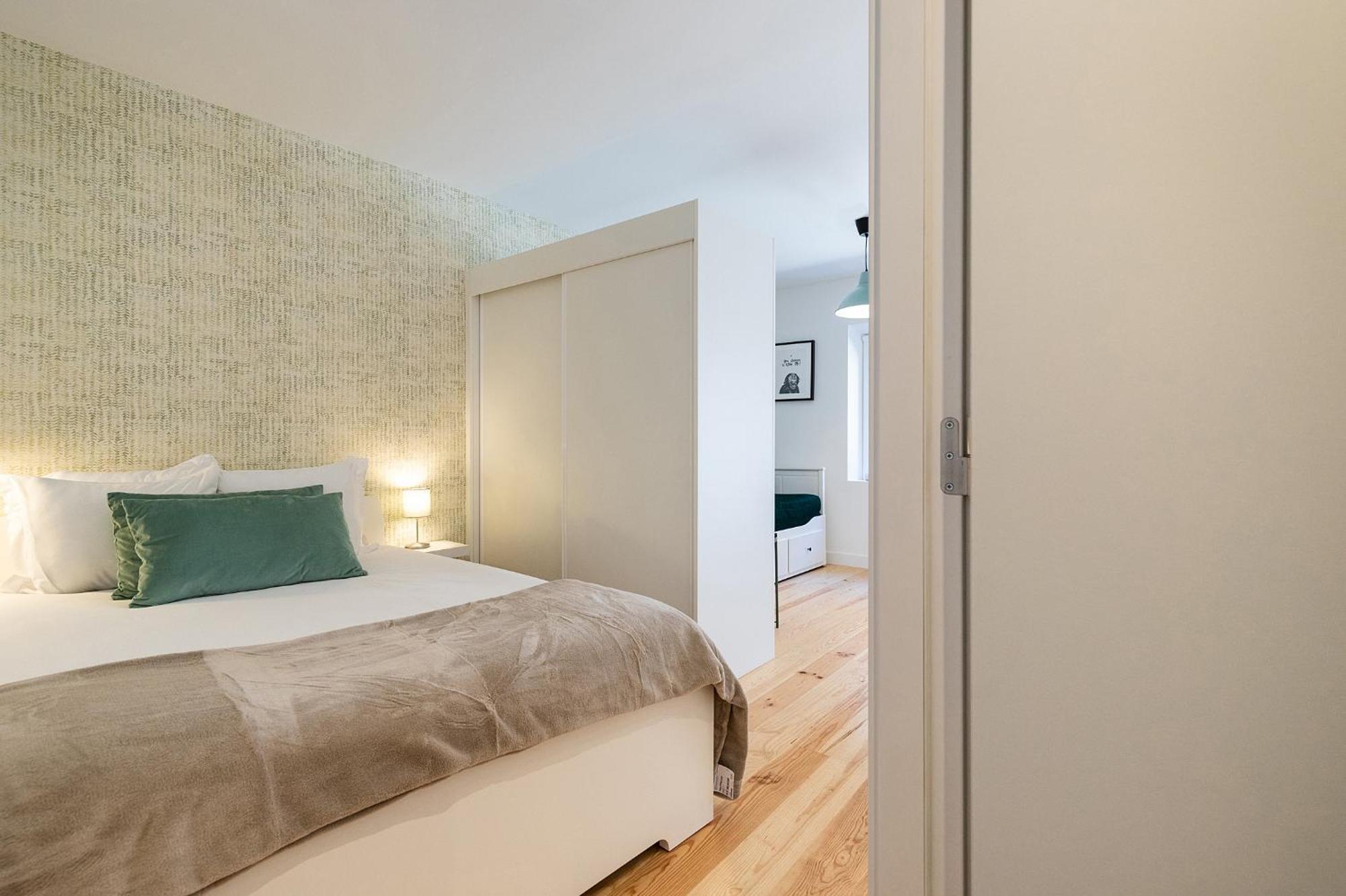 Design And Bright Near Pasteis De Belem Apartment Lisbon