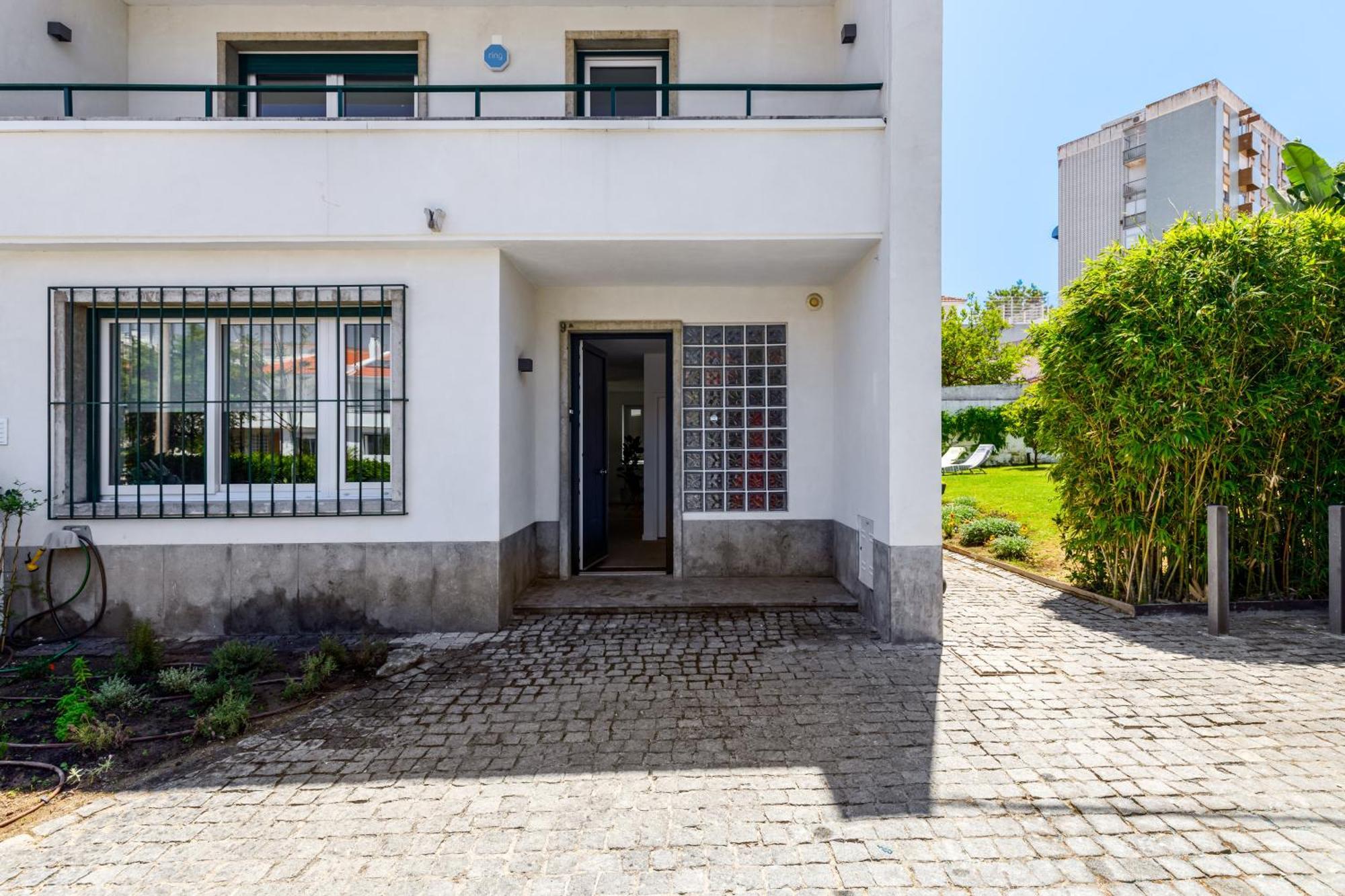 Haus Abel - Pool, Parking And Garden In The Heart Of Villa Lisbon