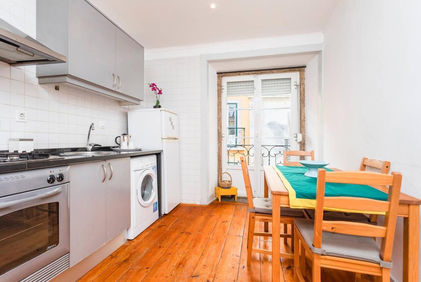 Guestready - Amazing Alfama Family Near National Pantheon! Apartment *