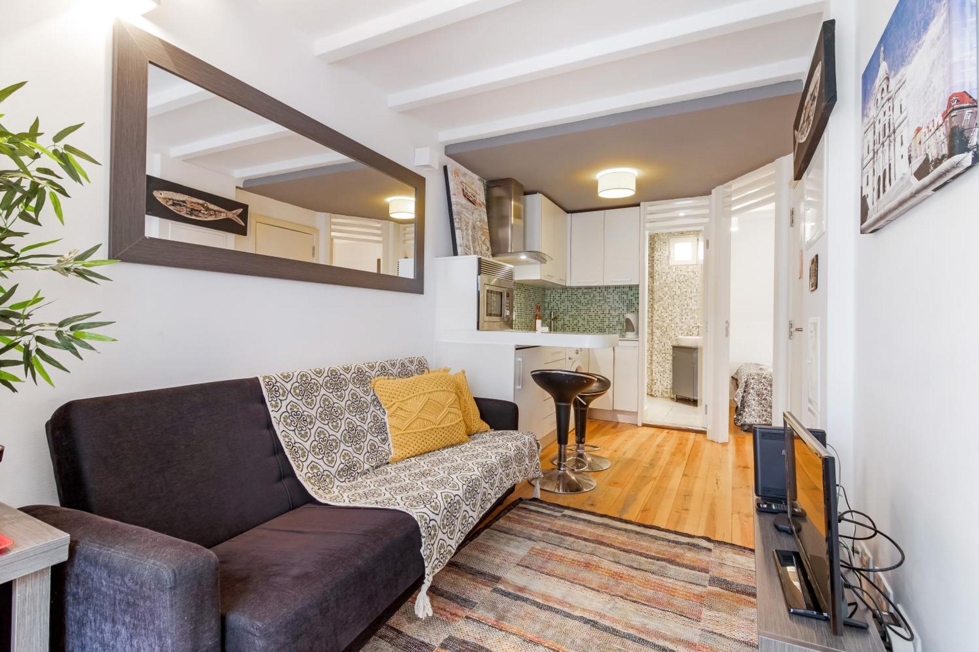 Cosy Retreat In Madragoa -lisbon Apartment Lisbon