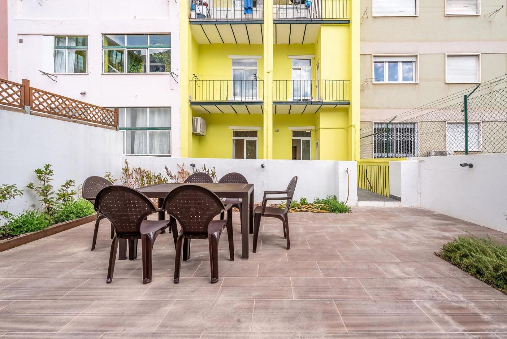 Guestready - Saldanha Building Garden *