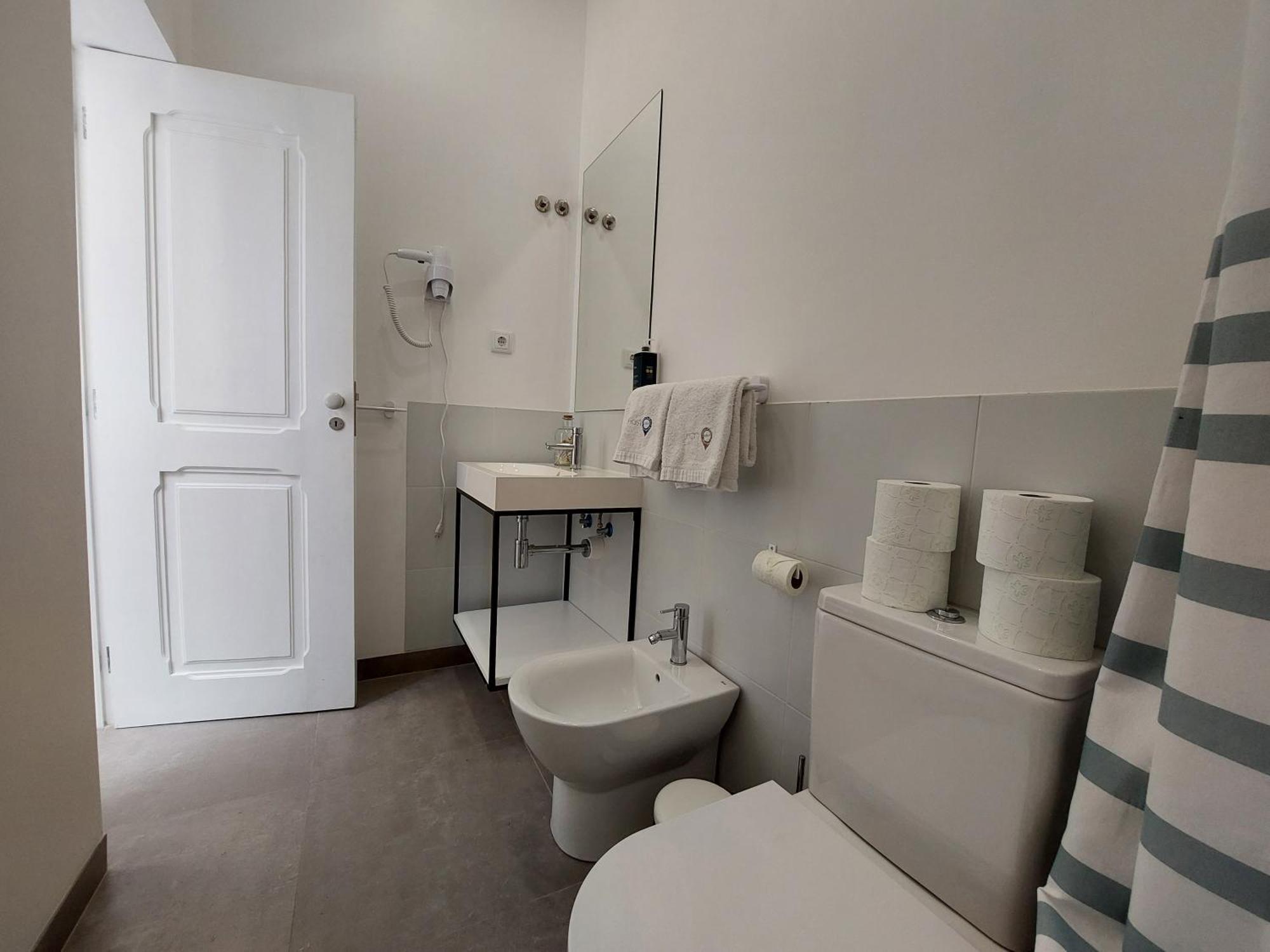 Homestay Estrela Charming 2 By Host-point Lisbon
