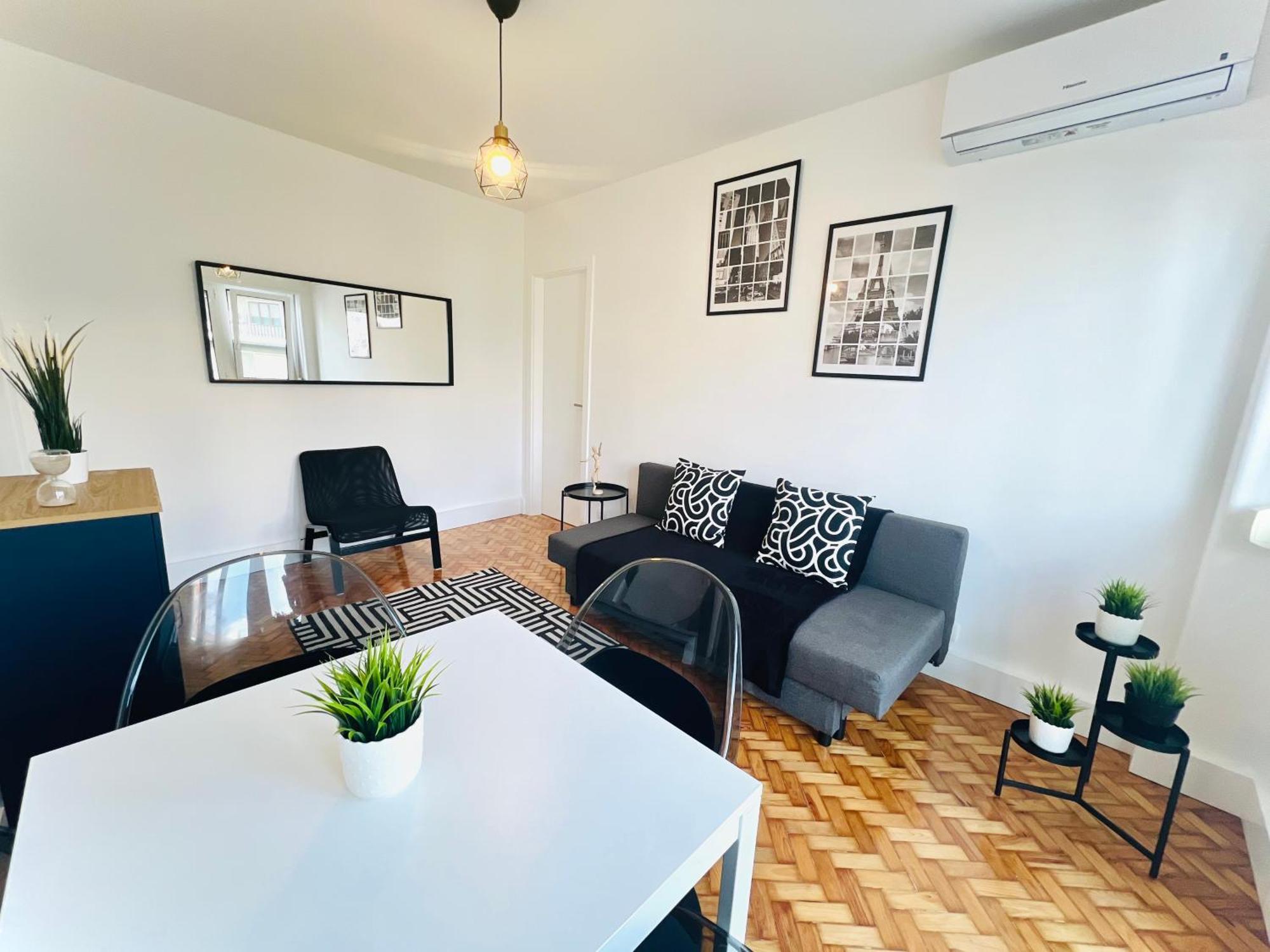 Apartment Crespo House Ii Fantastic Flat Next To Avenida Liberdade Lisbon