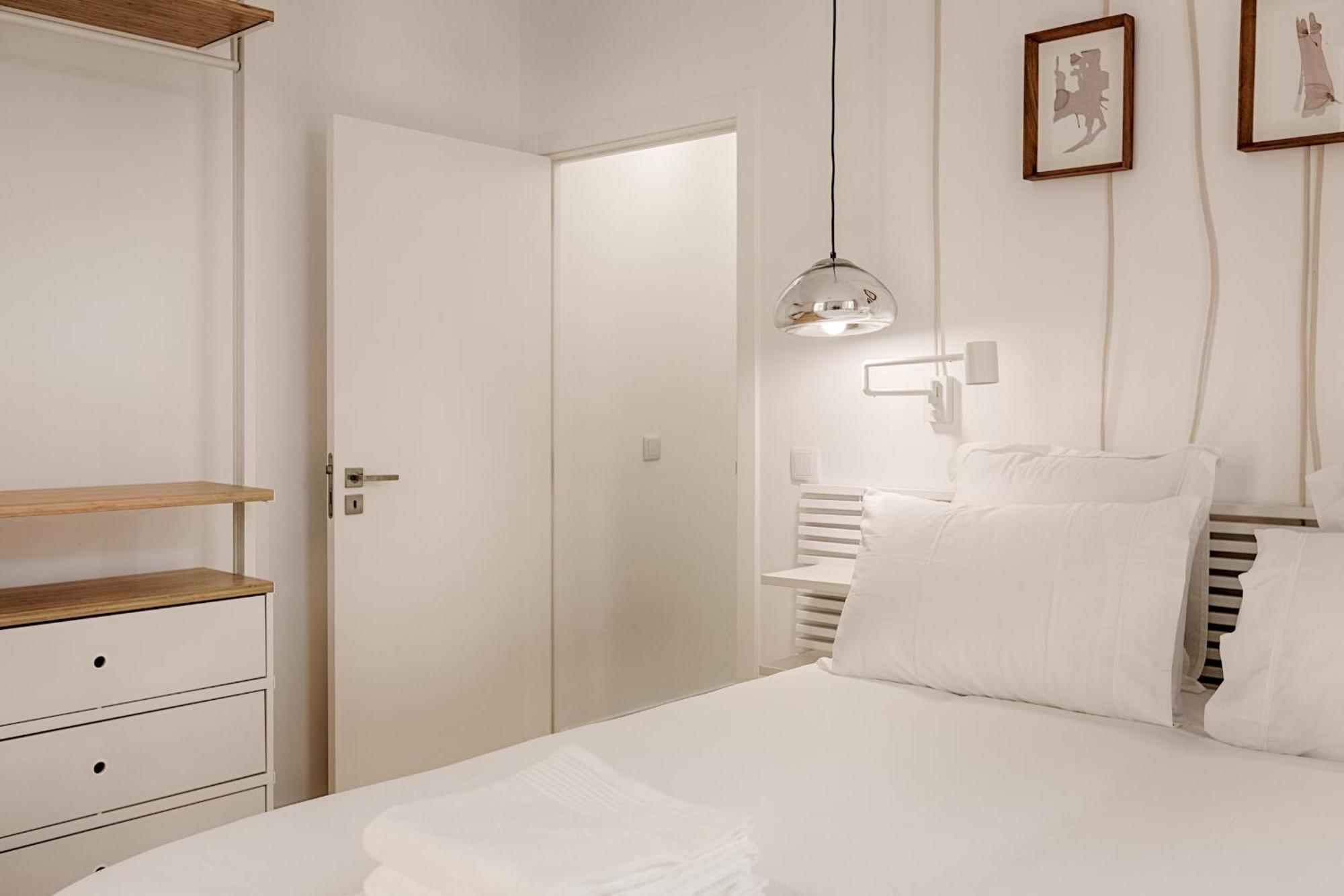 Romantic Gem In Alfama Apartment Lisbon