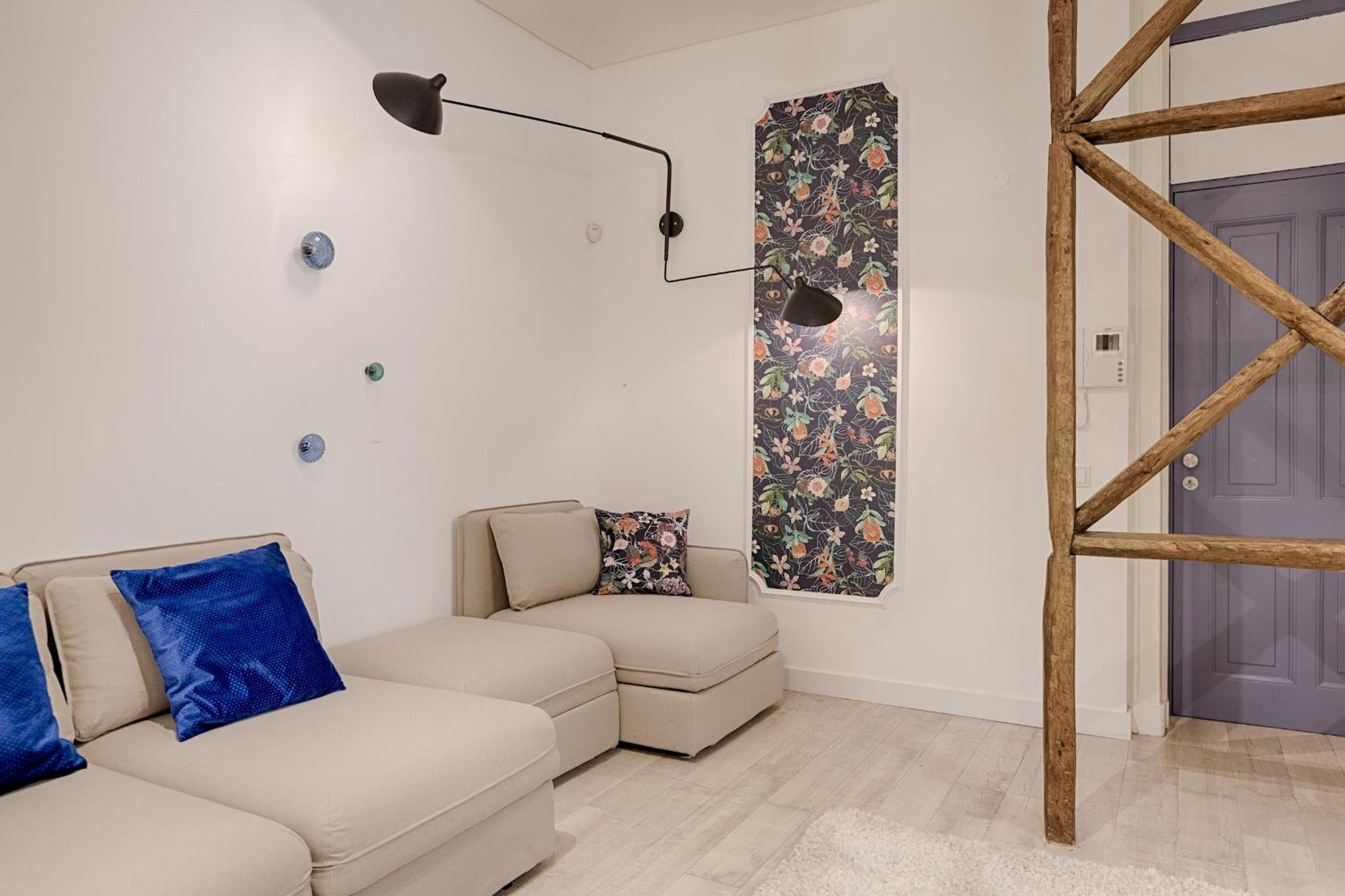 Romantic Gem In Alfama Lisbon