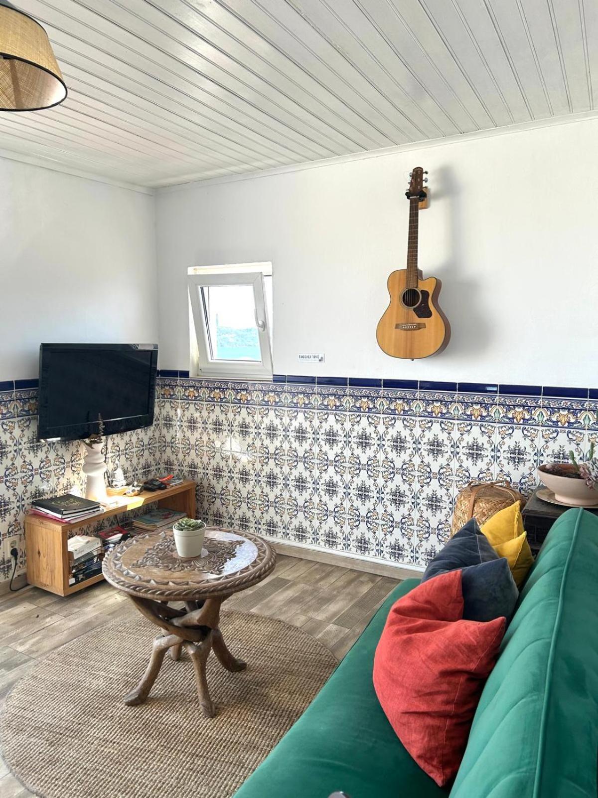 Olympo Shared Flat With Amazing River View Lisboa