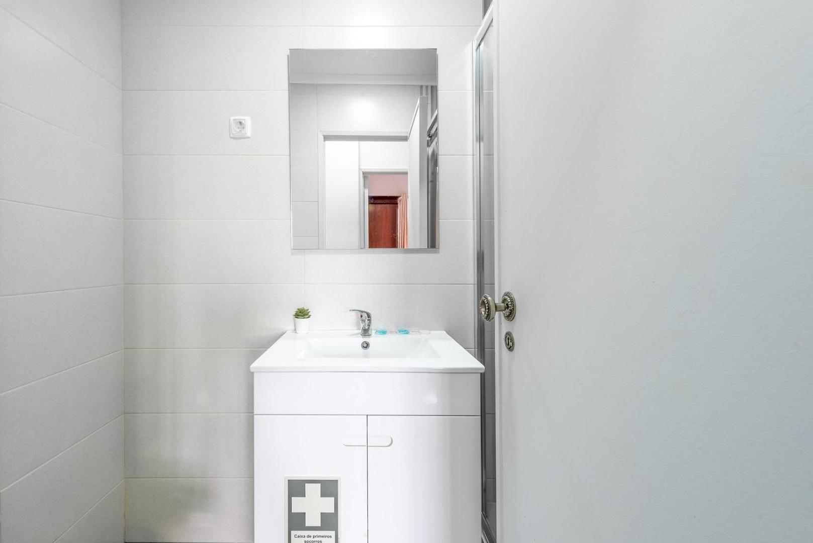 Guestready - Practical 1 Bdr Appt Near The Beach! Lisbon