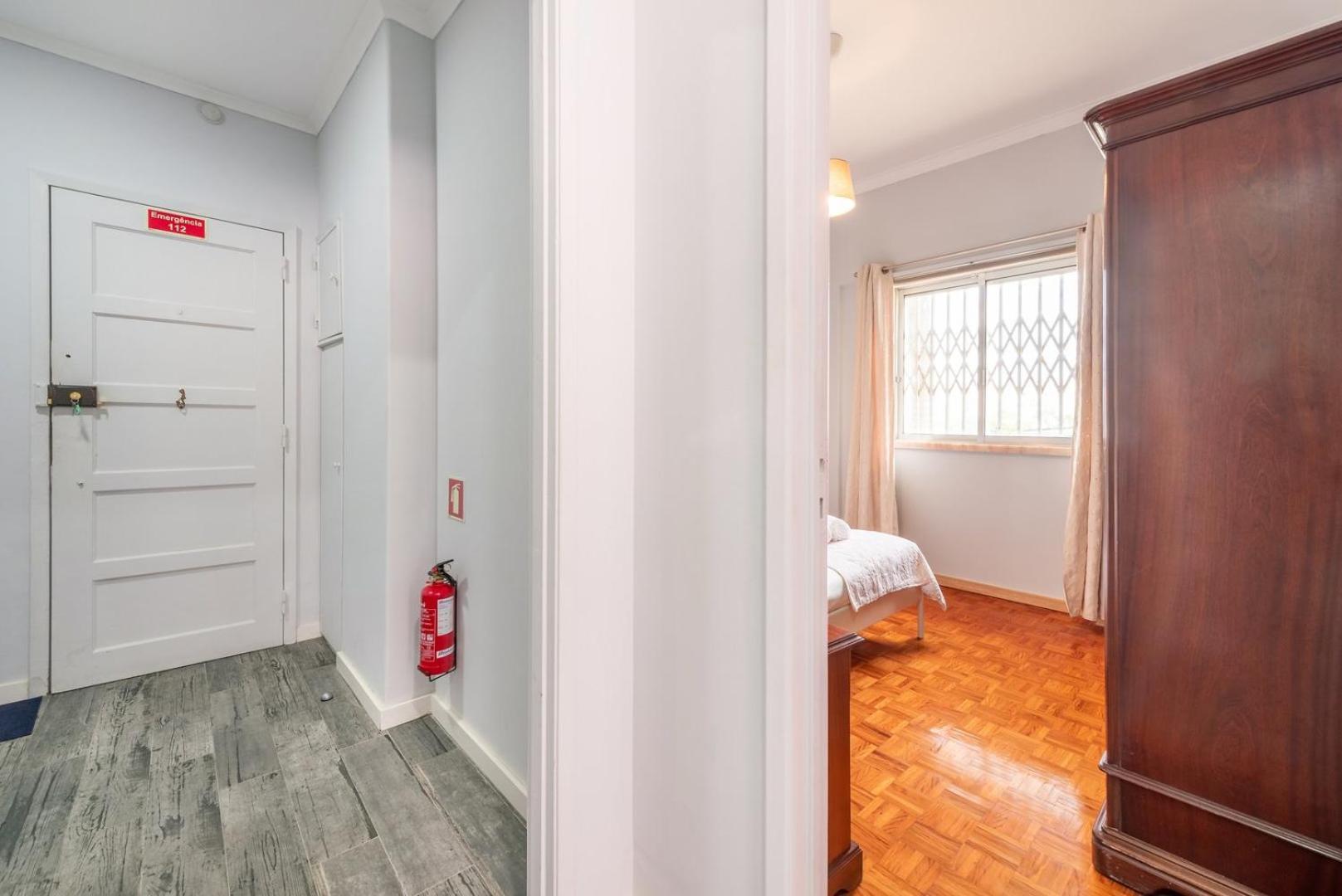 Apartment Guestready - Practical 1 Bdr Appt Near The Beach! Lisbon