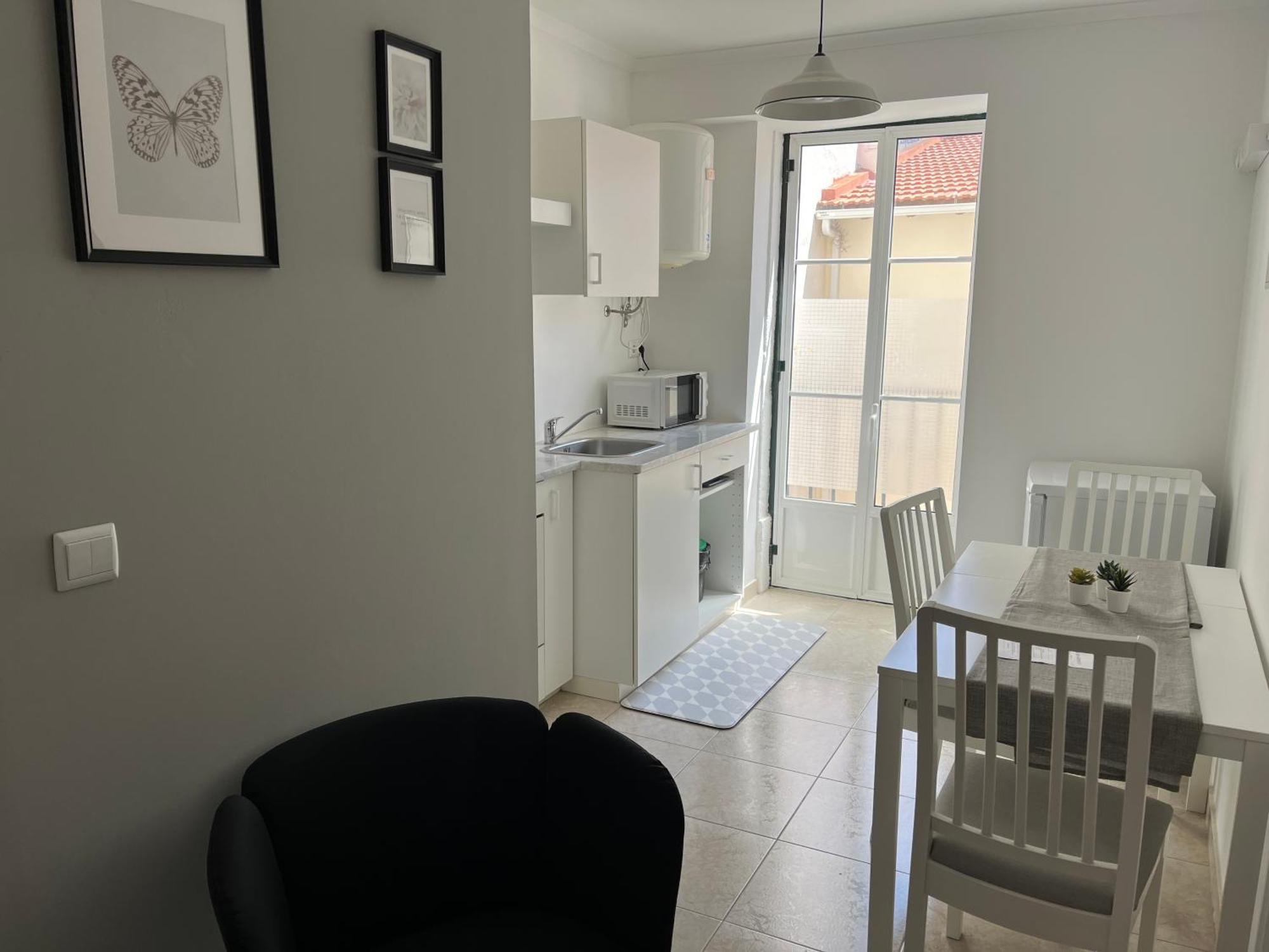 Mouraria - Apartment *