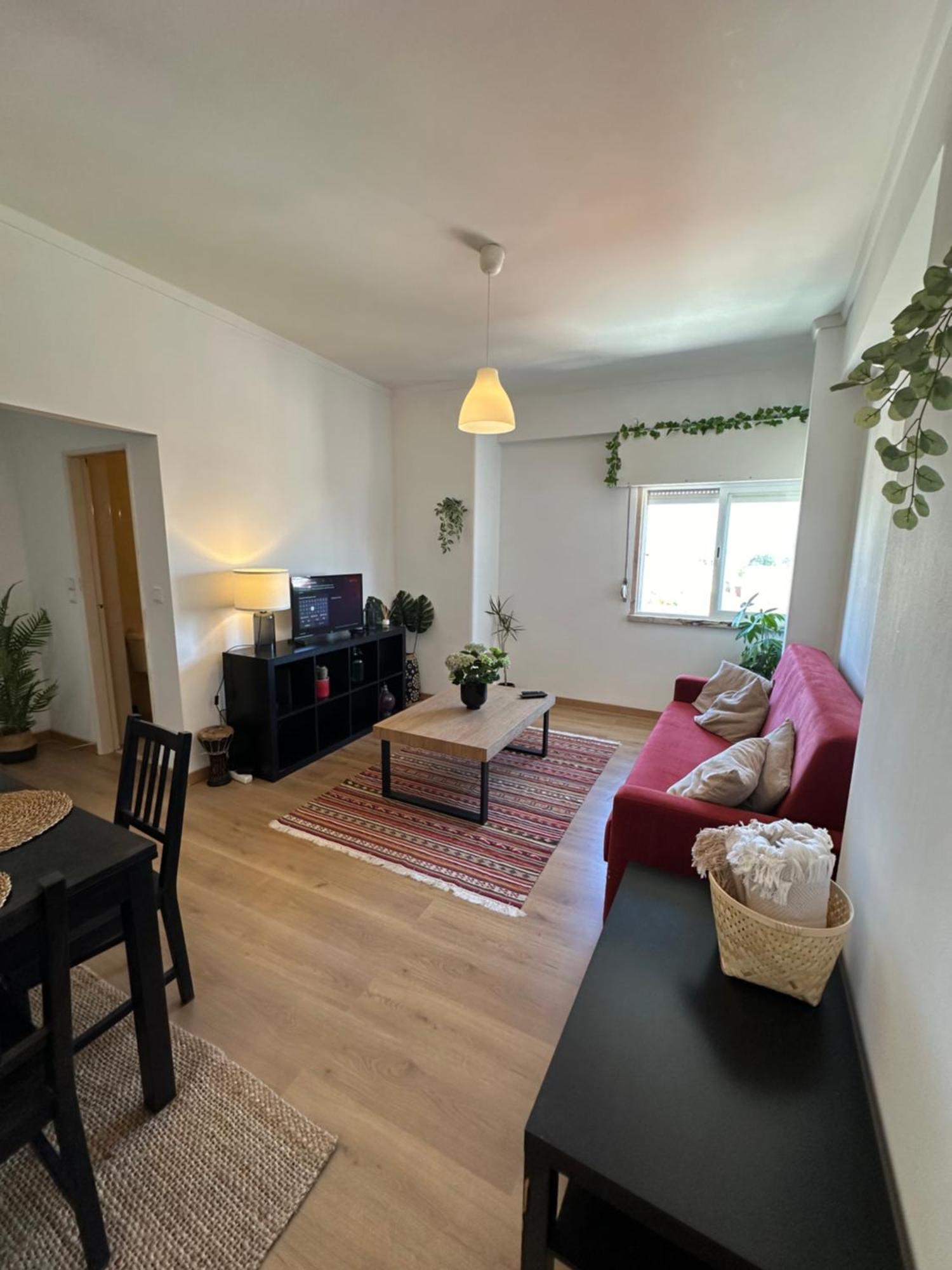 Apartment Bright Spacious 1 Bedroom