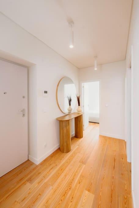 Orange House - Beautiful Two-bedroom 1d Apartment Lisbon