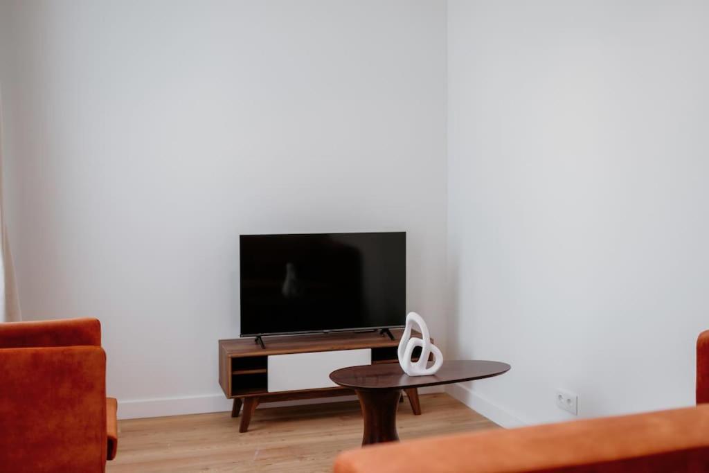 Apartamento Orange House - Beautiful Two-bedroom 1d *