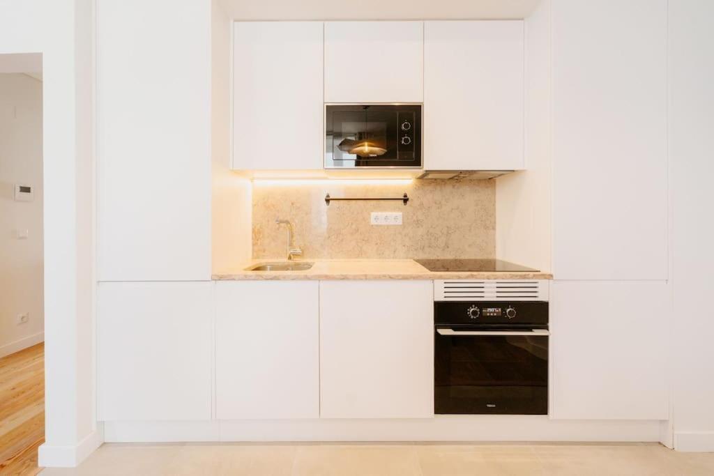 Orange House - Beautiful Two-bedroom 1d * Lisboa
