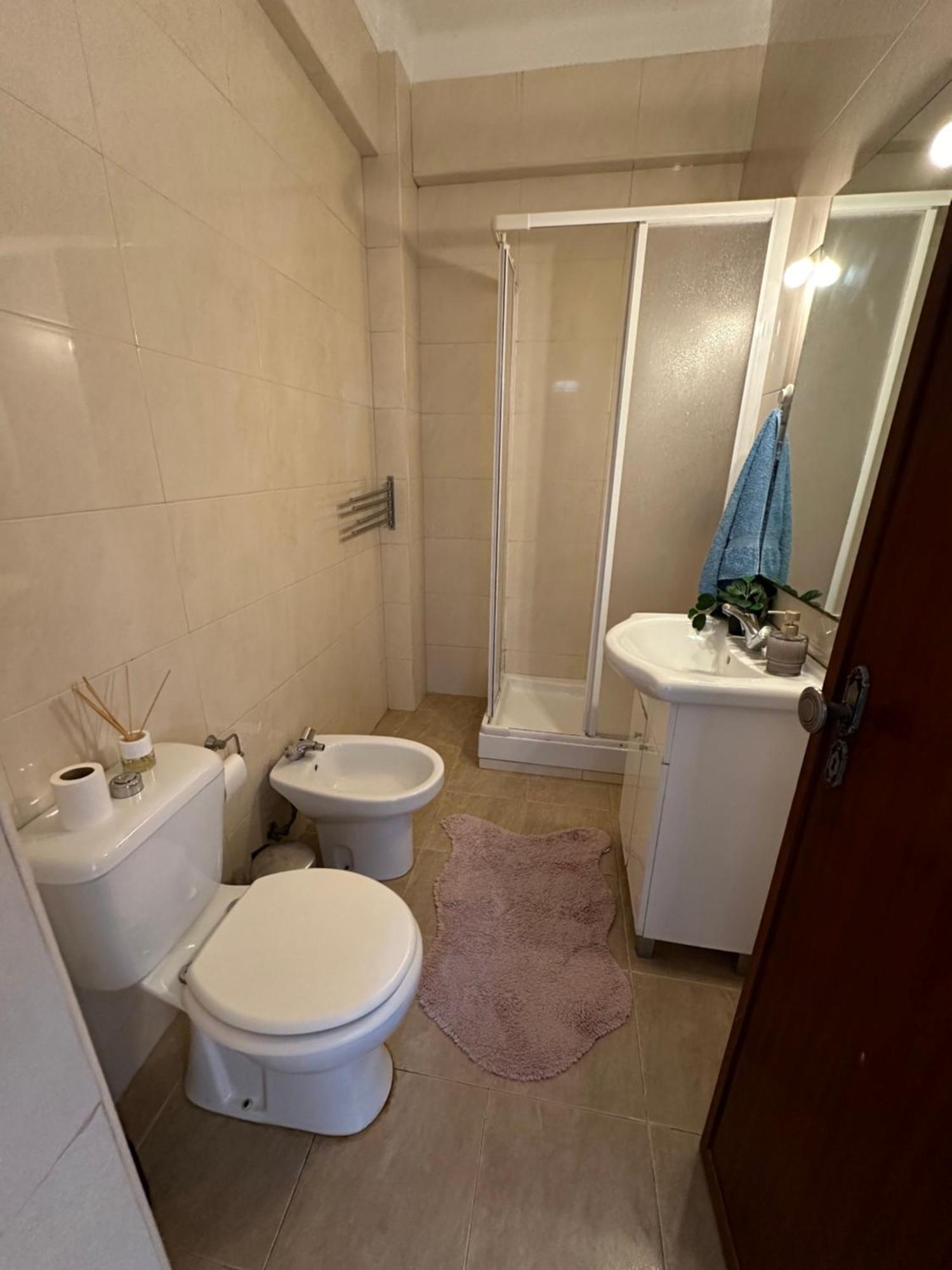 Bright Spacious 1 Bedroom Lisbon