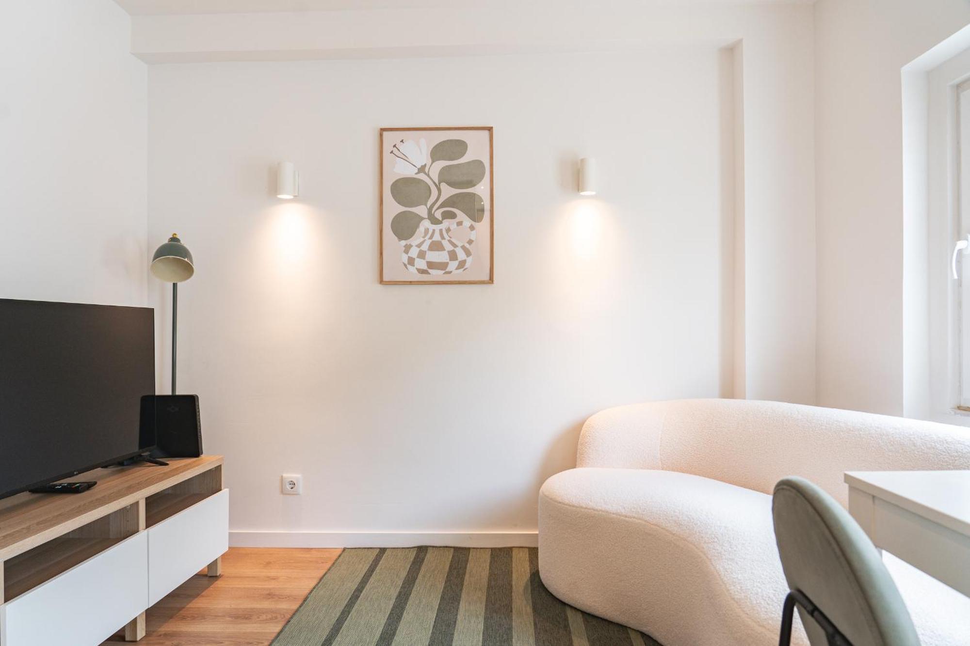 Apartment Campolide Charm Ii *