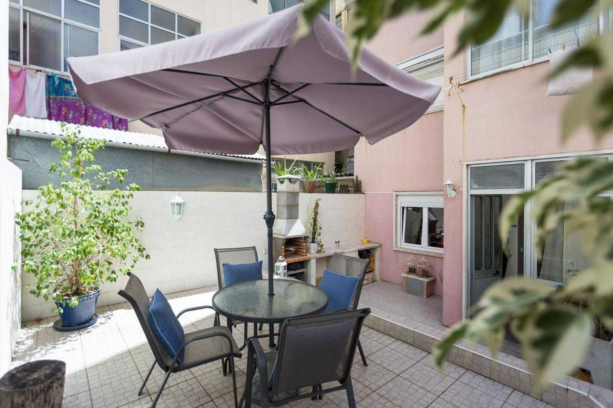 Be Local - Flat With 1 Bedroom And Terrace In Moscavide - Lisbon *