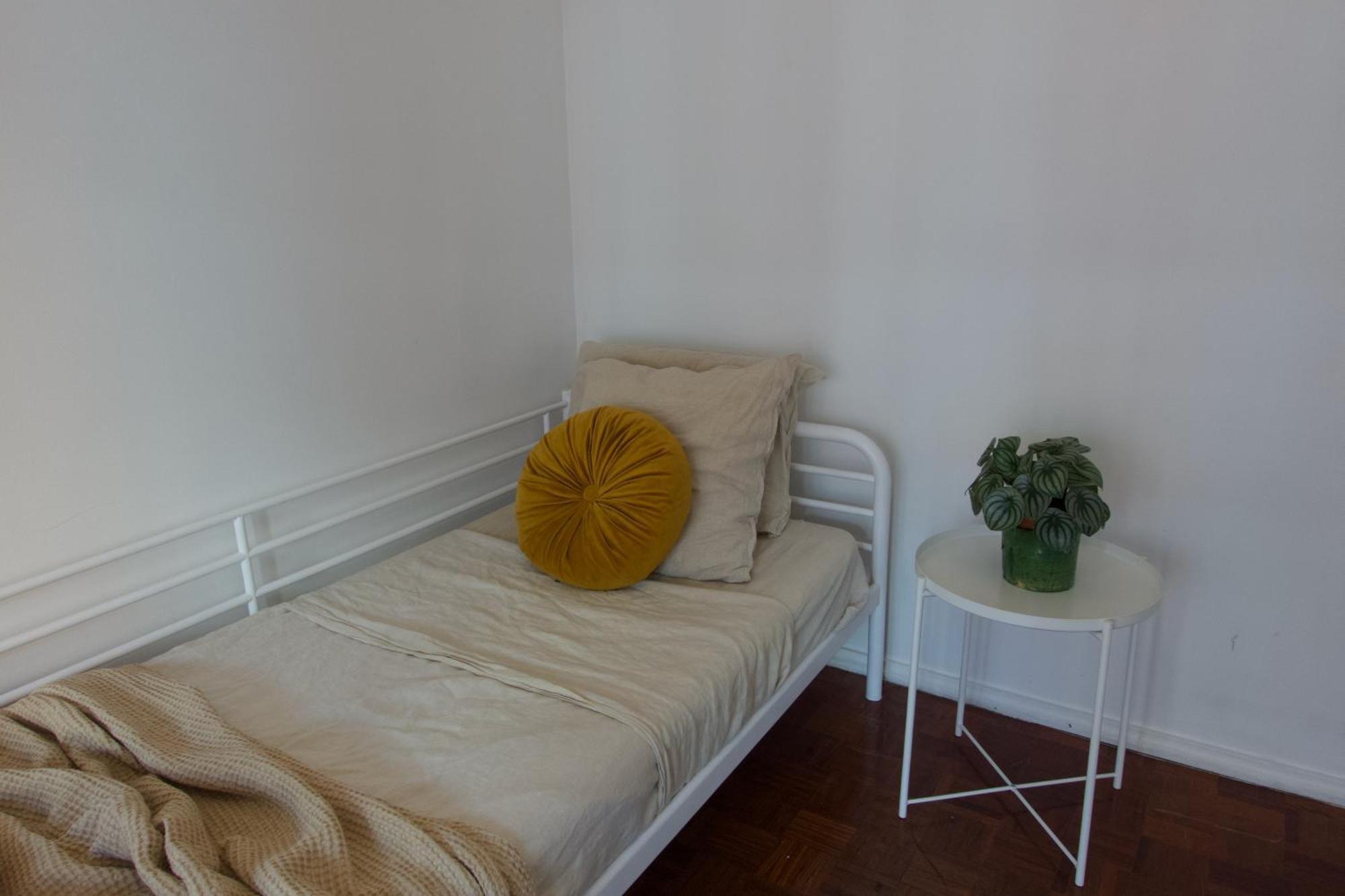 Homestay Modern Suites - Floor *