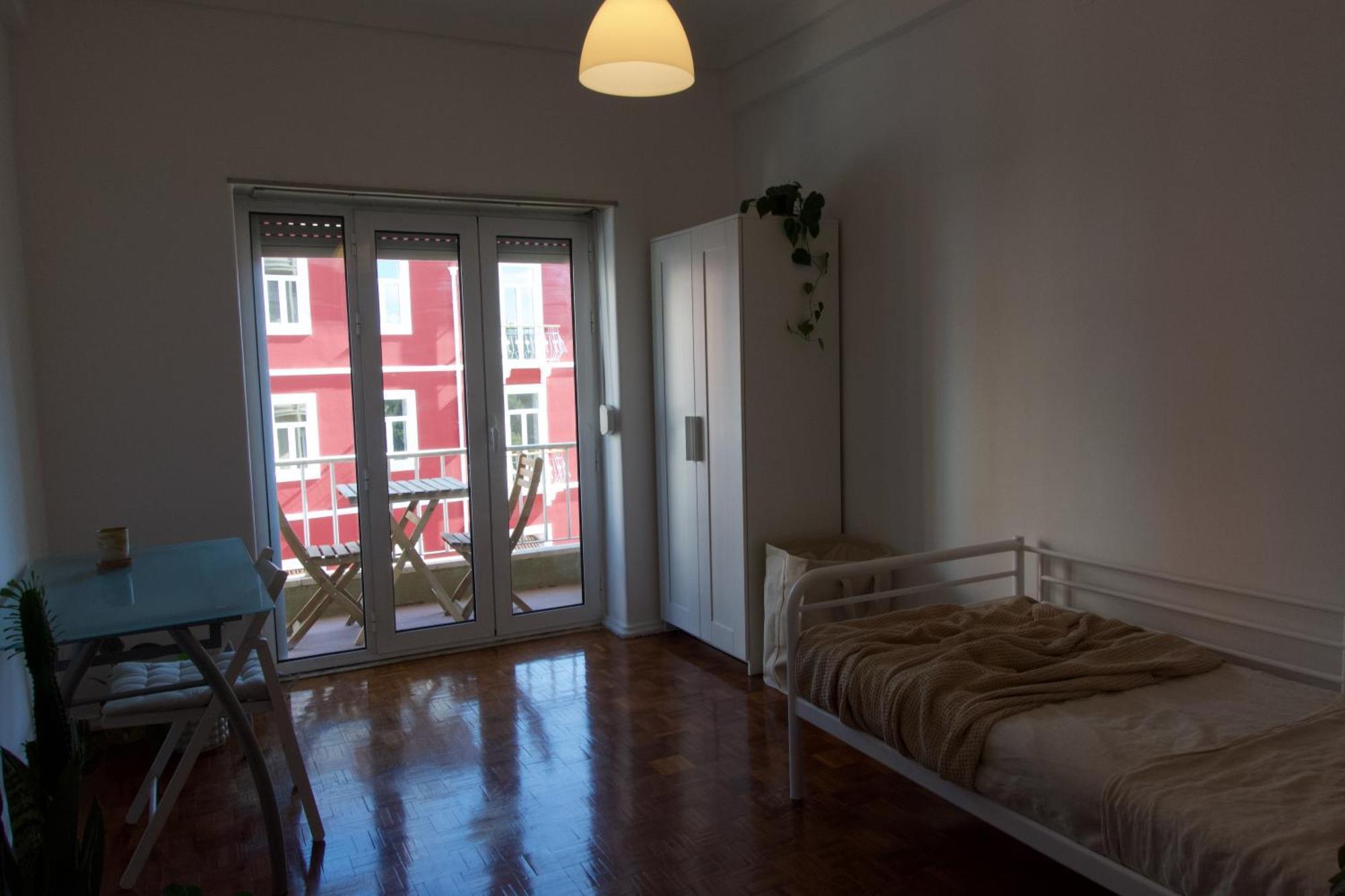 Modern Suites - Floor *