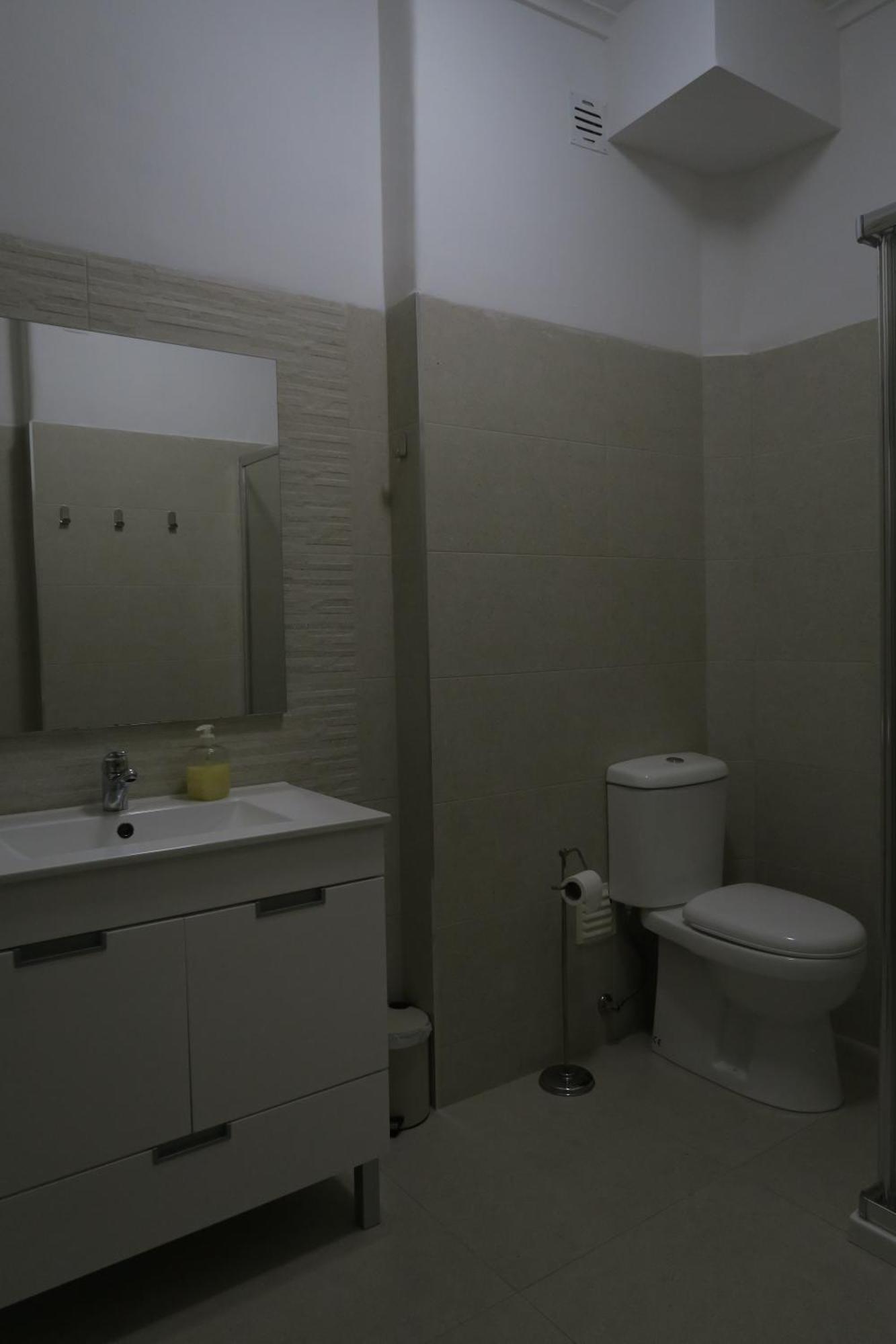 Modern Suites - Floor